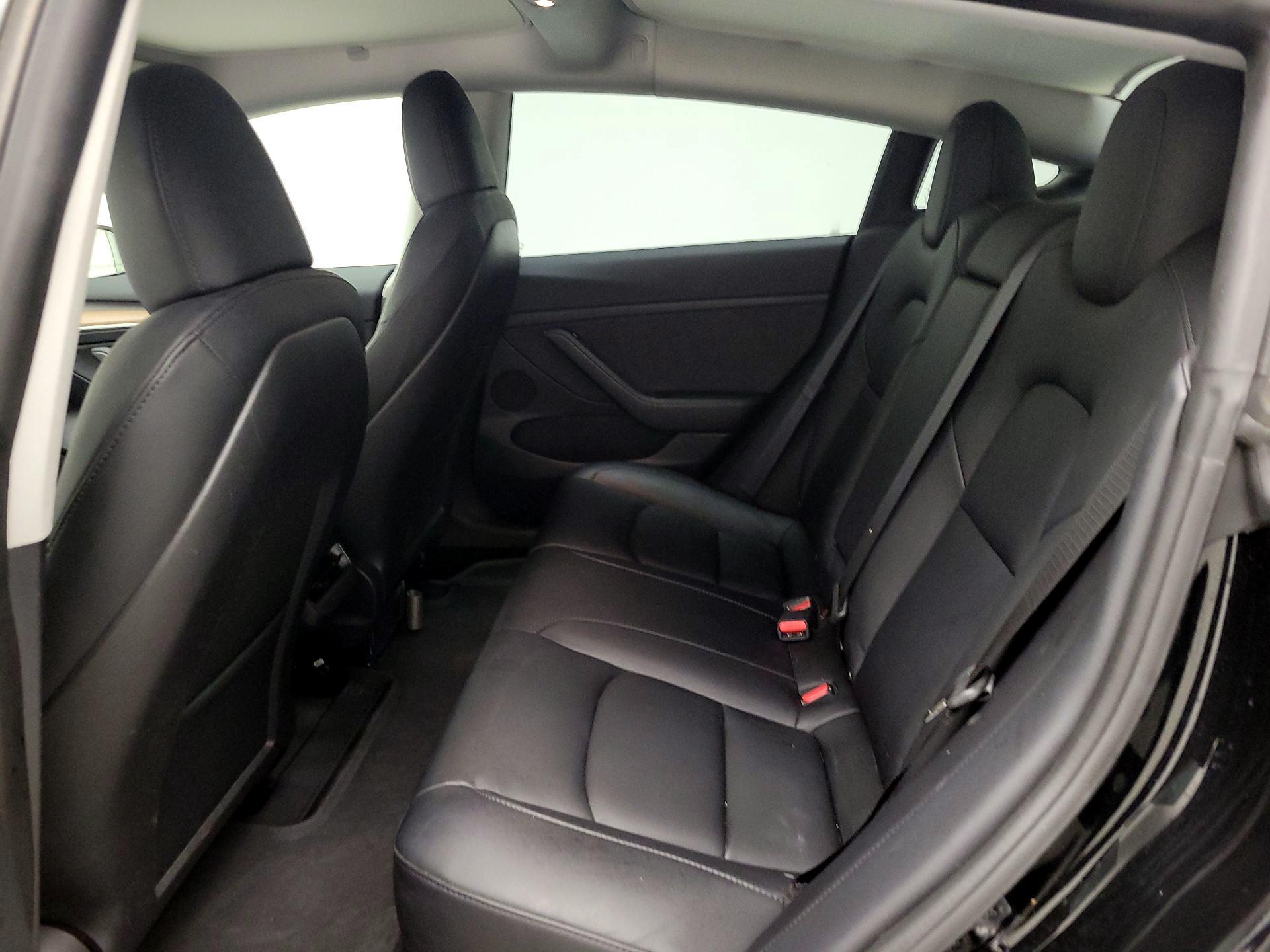 Thumbnail: 2023 Tesla Model 3 - 20