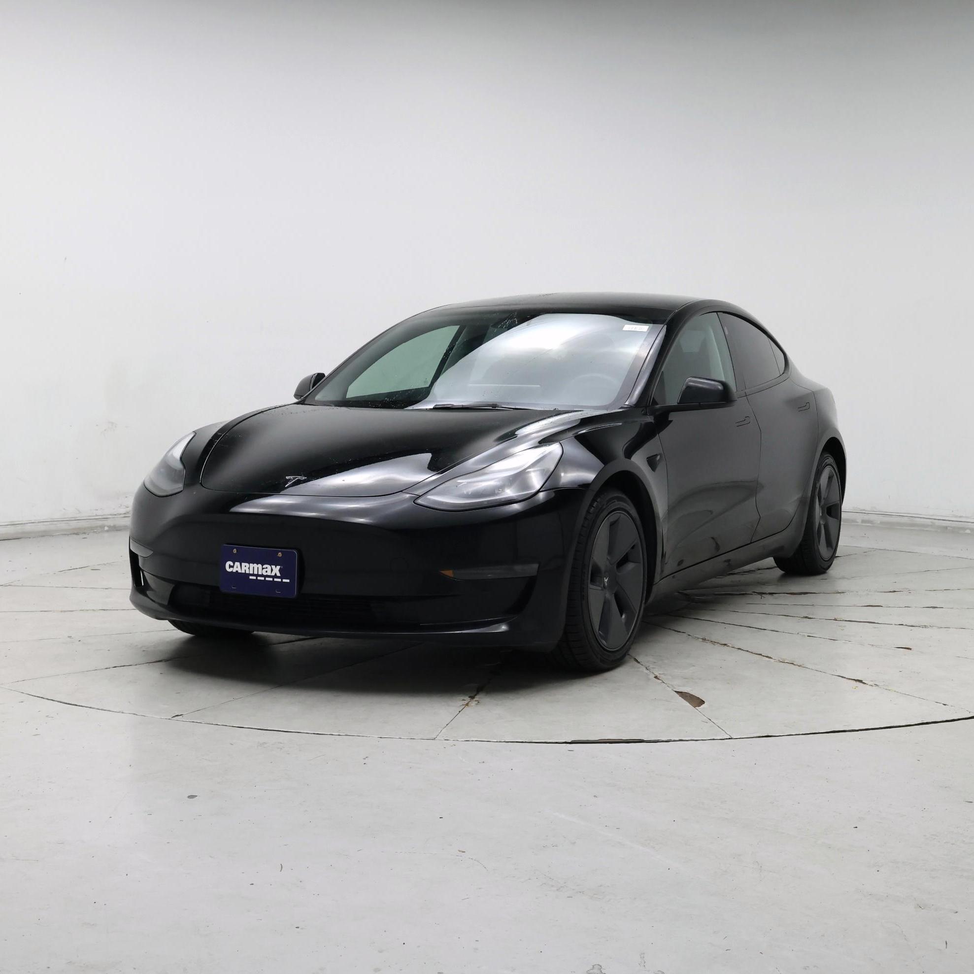Thumbnail: 2023 Tesla Model 3 - 4