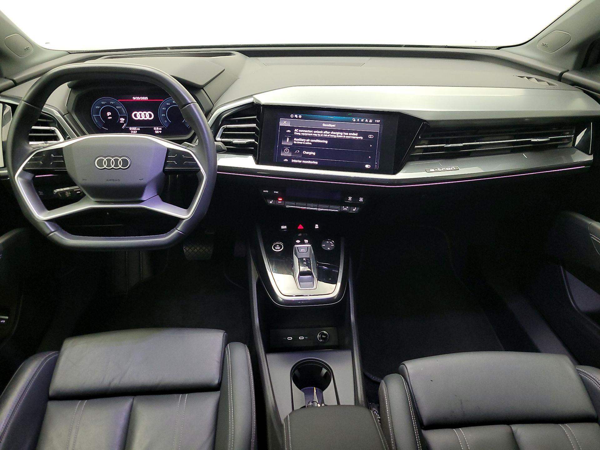 Thumbnail: 2022 Audi Q4 e-tron - 9