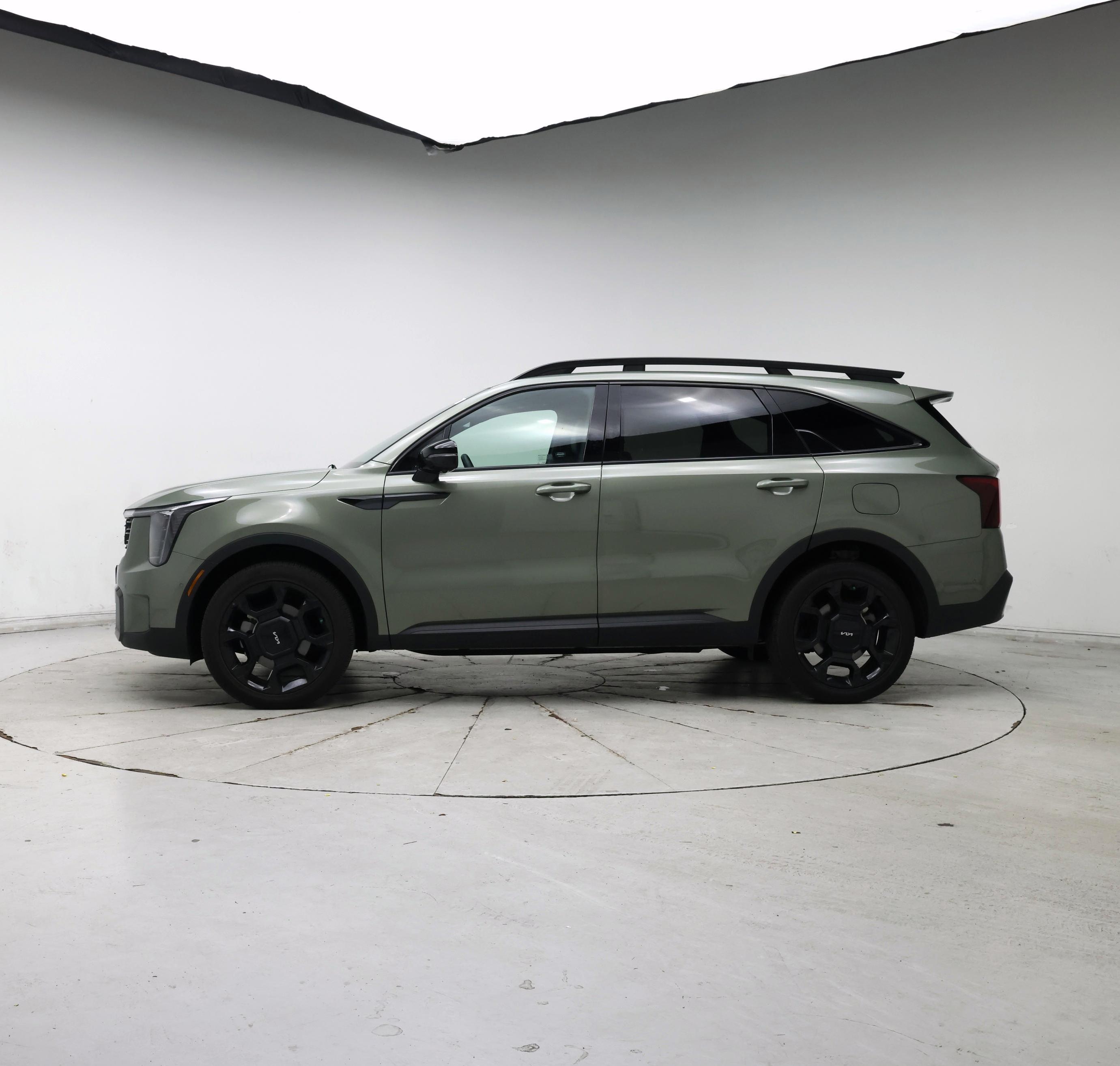Thumbnail: 2024 Kia Sorento - 3
