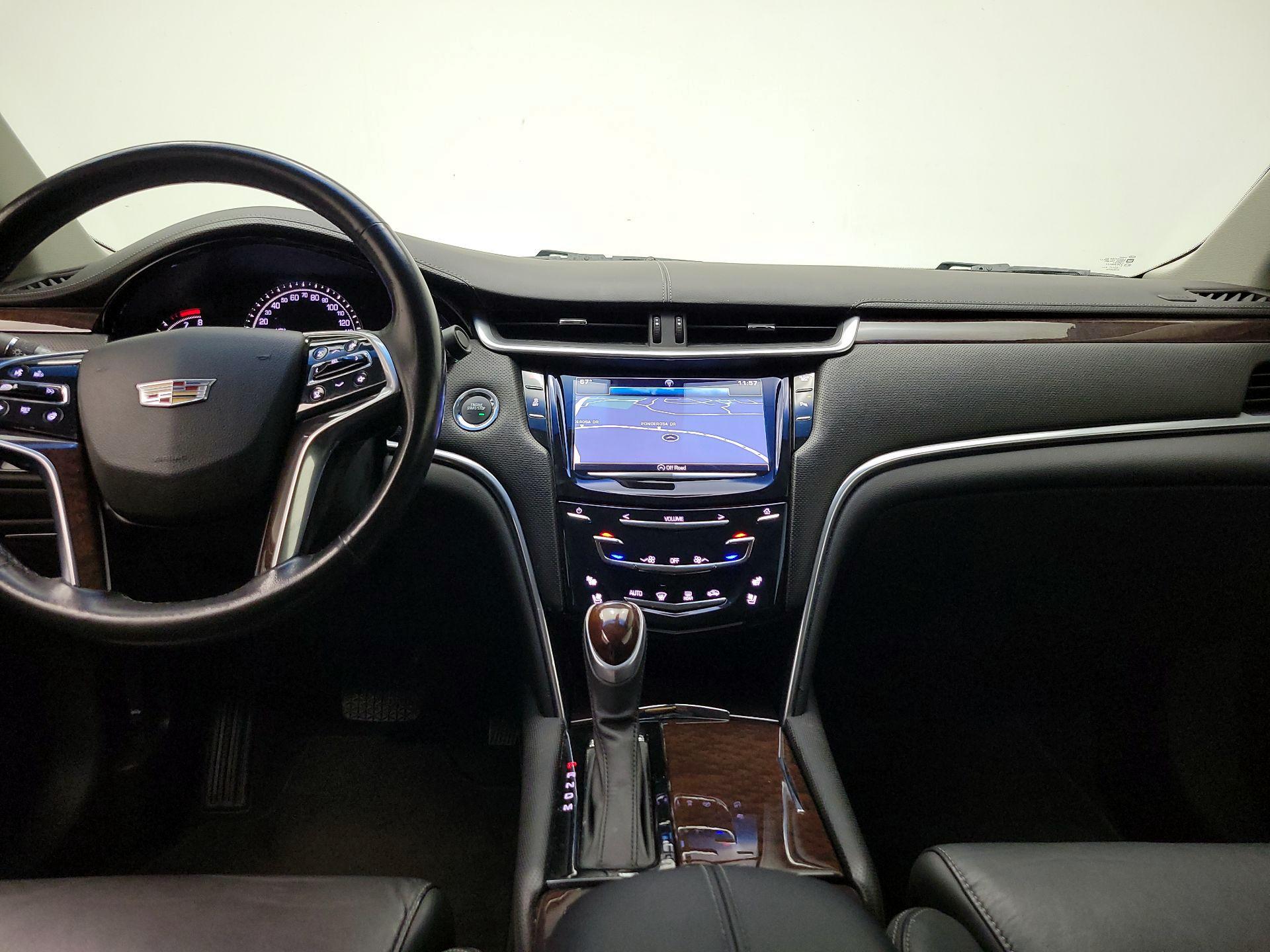 Thumbnail: 2017 Cadillac XTS - 9