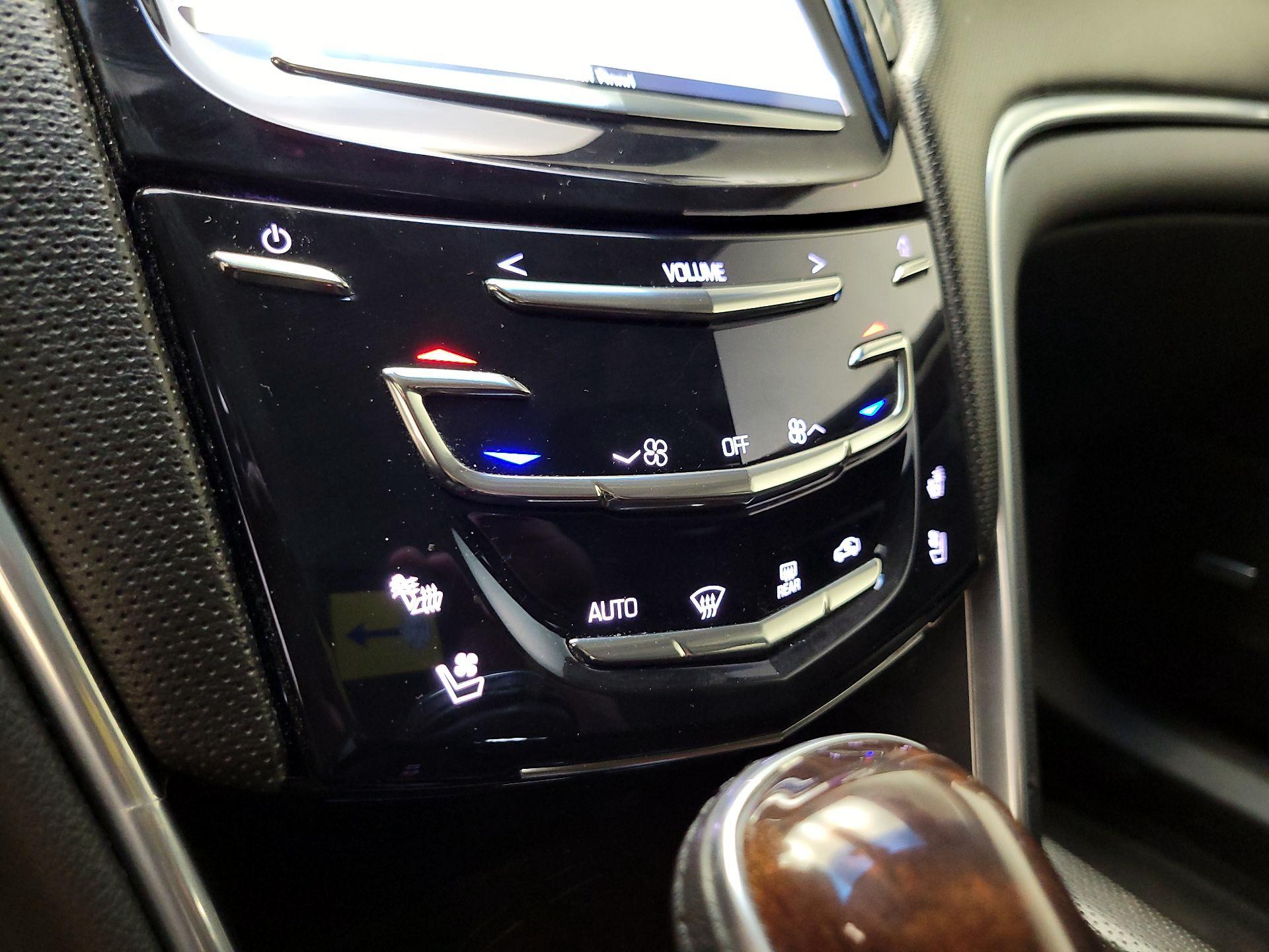 Thumbnail: 2017 Cadillac XTS - 17