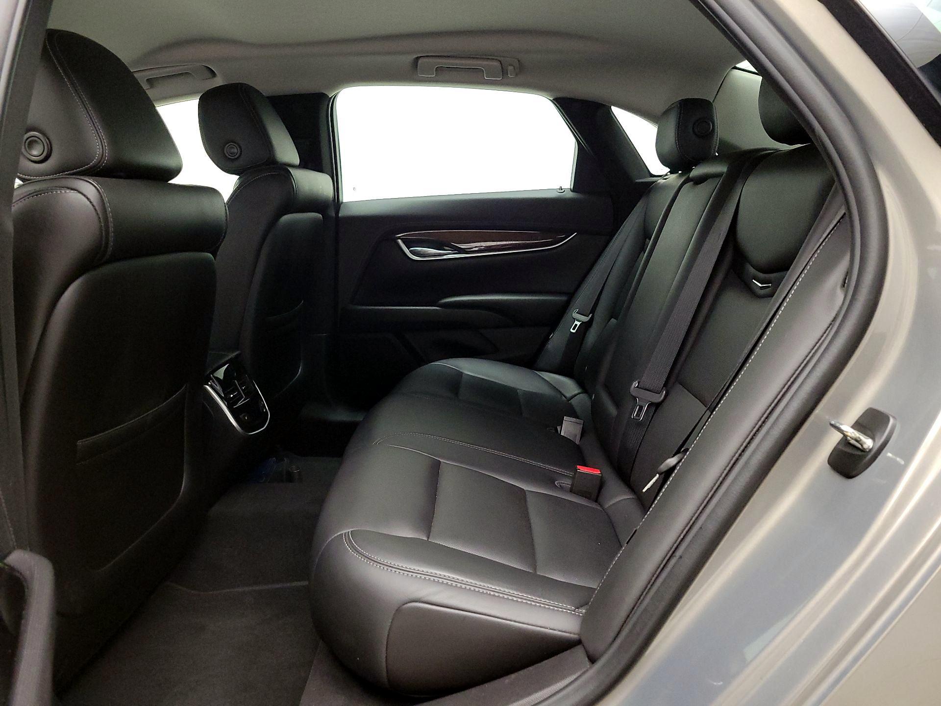 Thumbnail: 2017 Cadillac XTS - 20