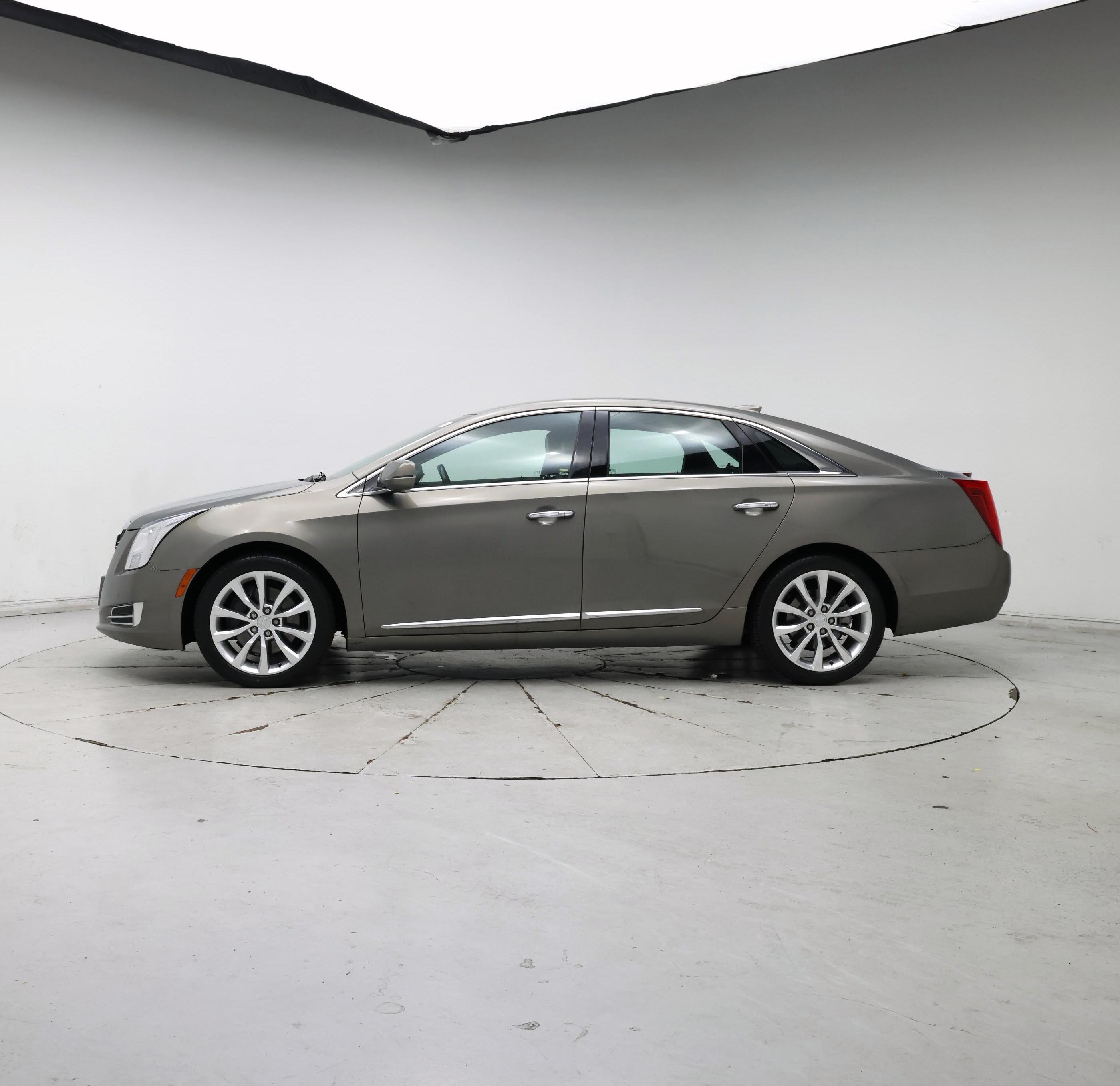 Thumbnail: 2017 Cadillac XTS - 3