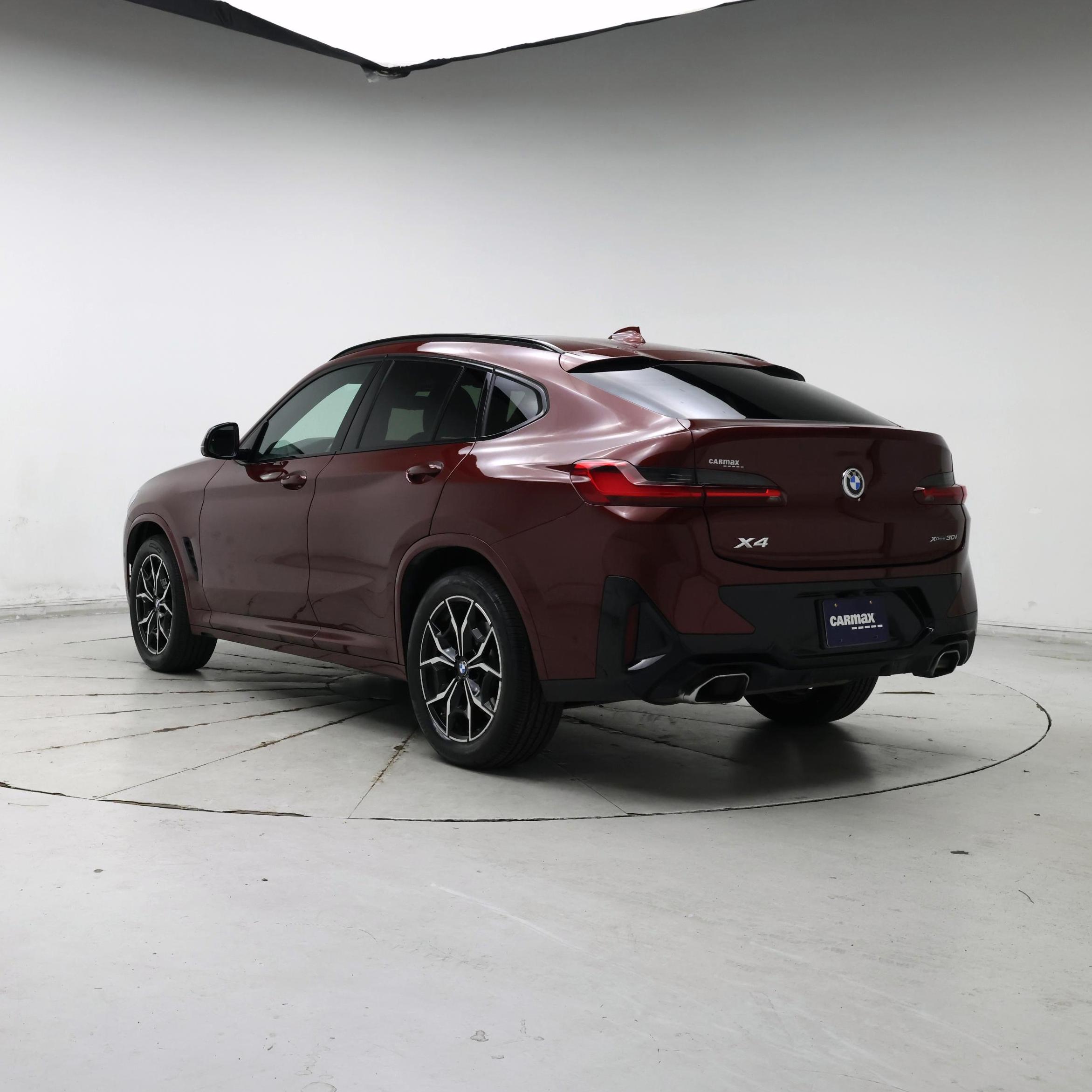 Thumbnail: 2022 BMW X4 - 2