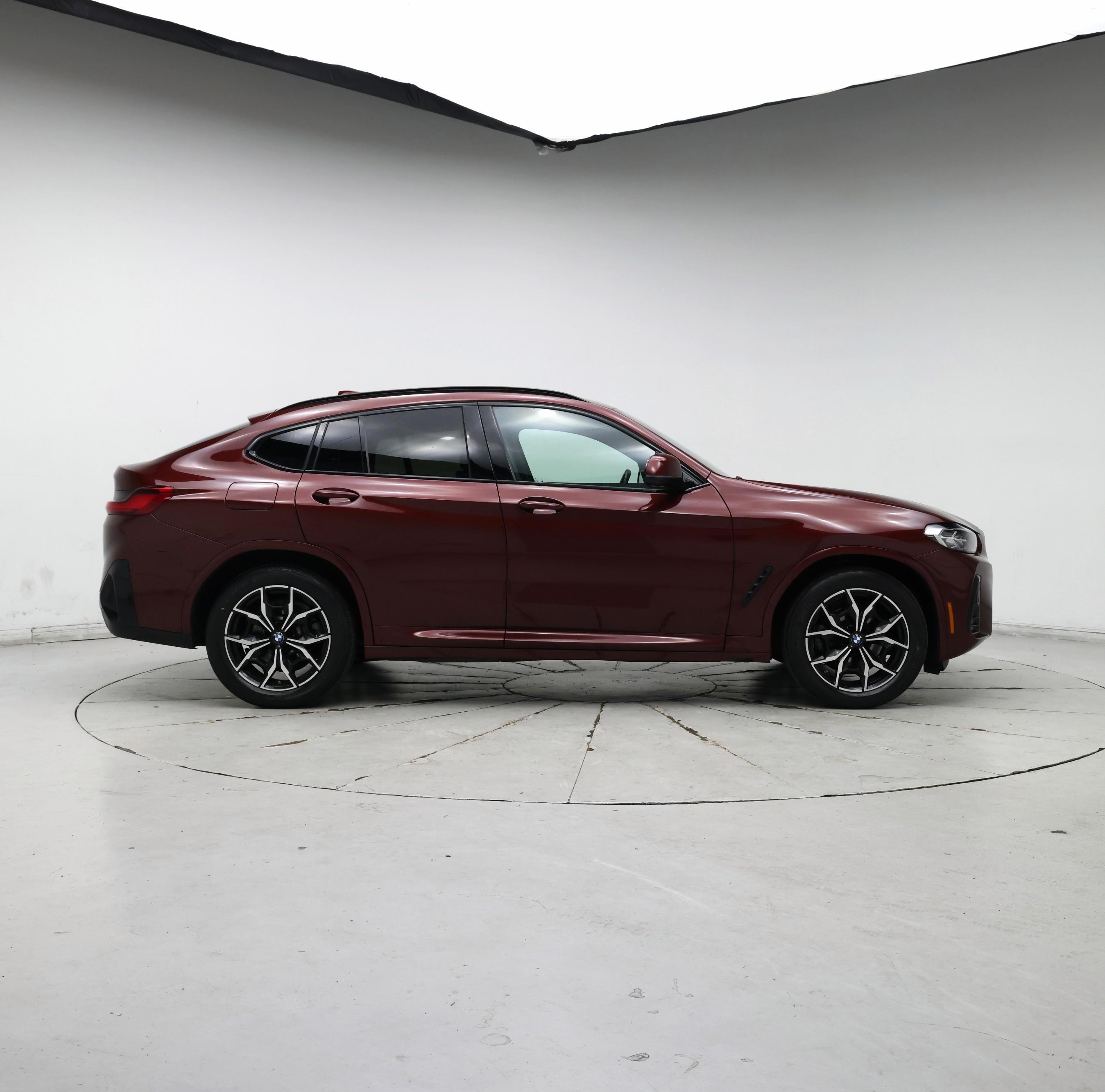 Thumbnail: 2022 BMW X4 - 7