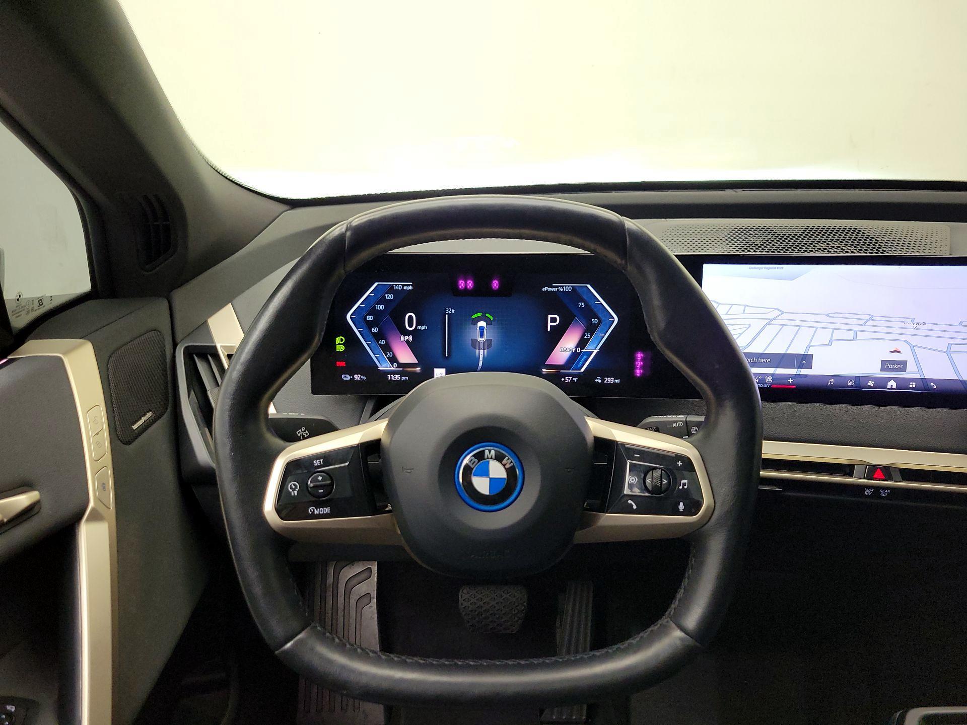 Thumbnail: 2024 BMW iX - 10