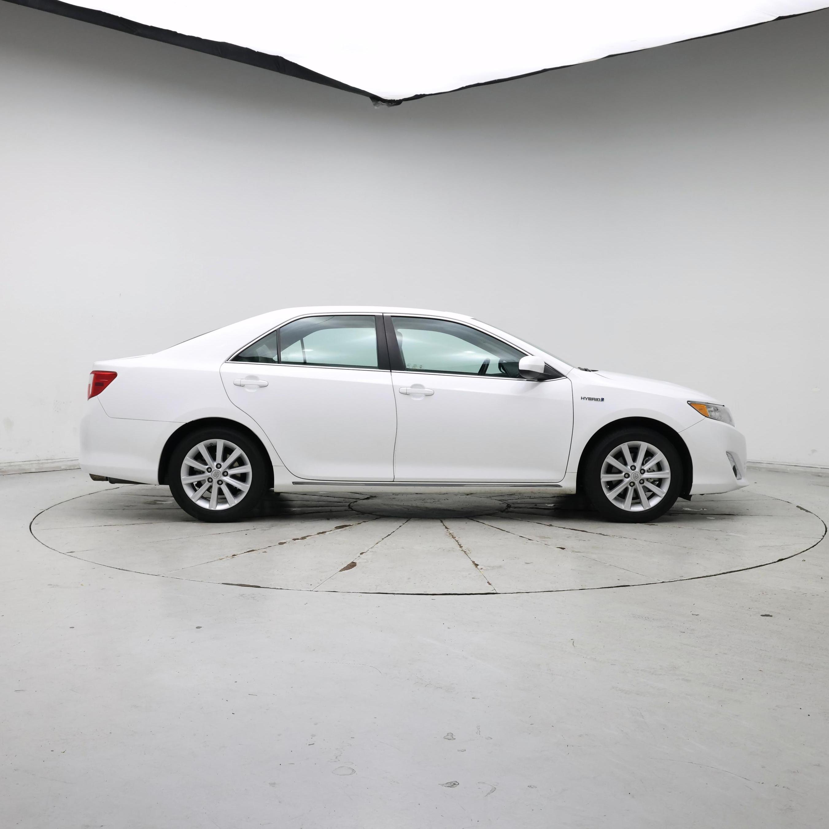 Thumbnail: 2014 Toyota Camry - 7