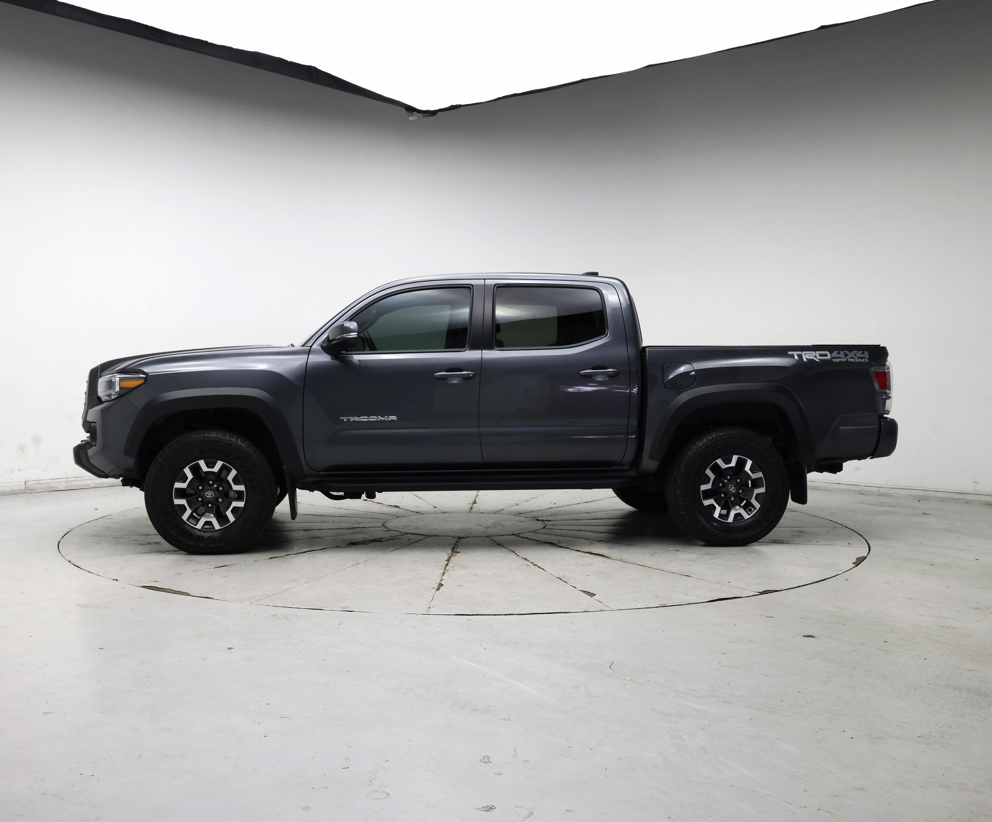Thumbnail: 2023 Toyota Tacoma - 3