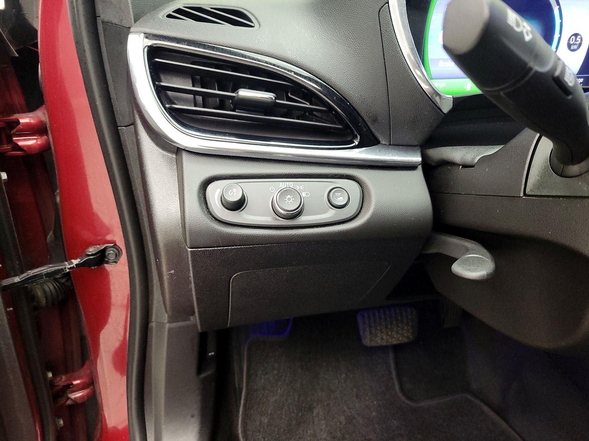 Thumbnail: 2019 Chevrolet Volt - 13