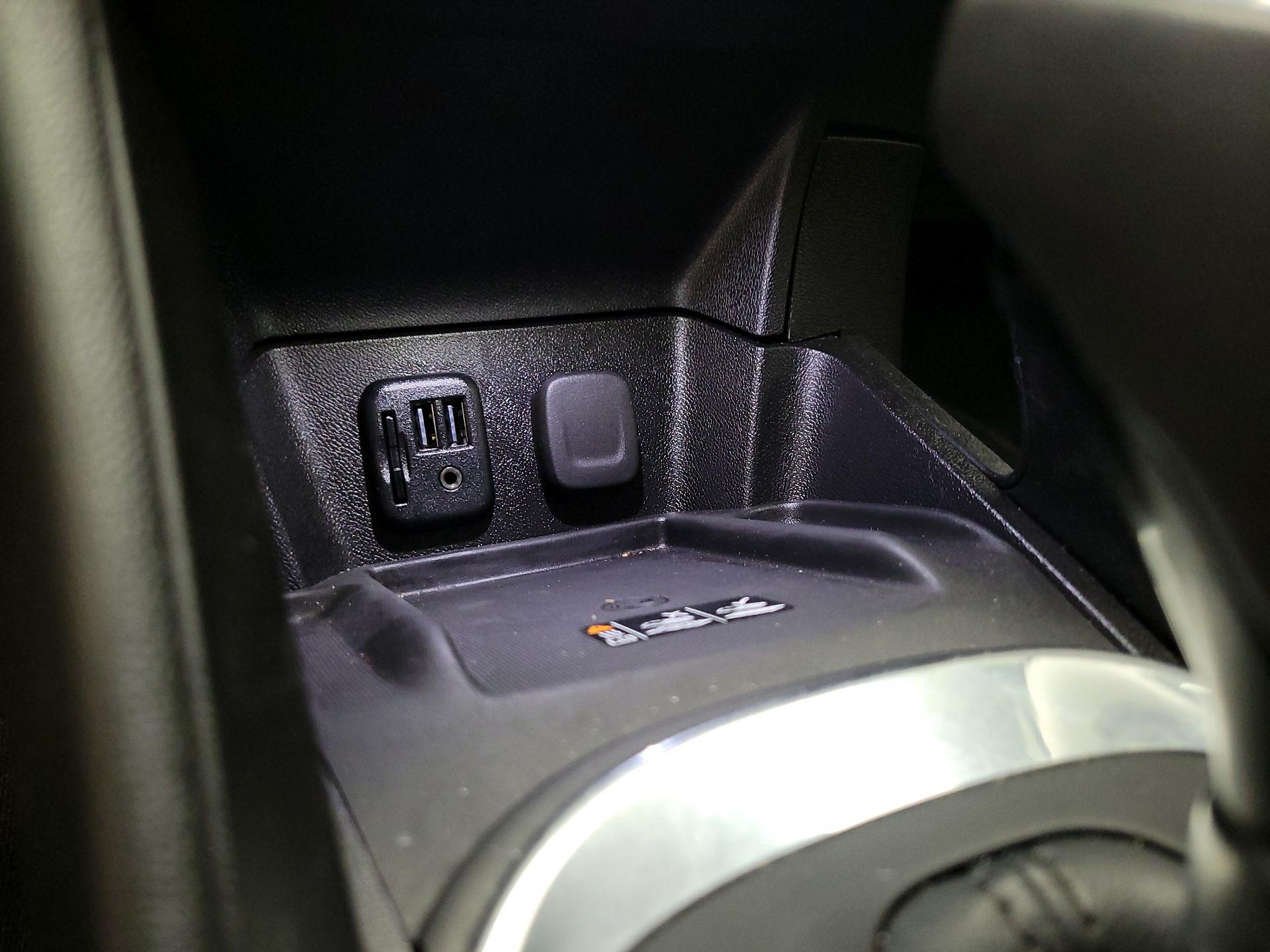 Thumbnail: 2019 Chevrolet Volt - 19