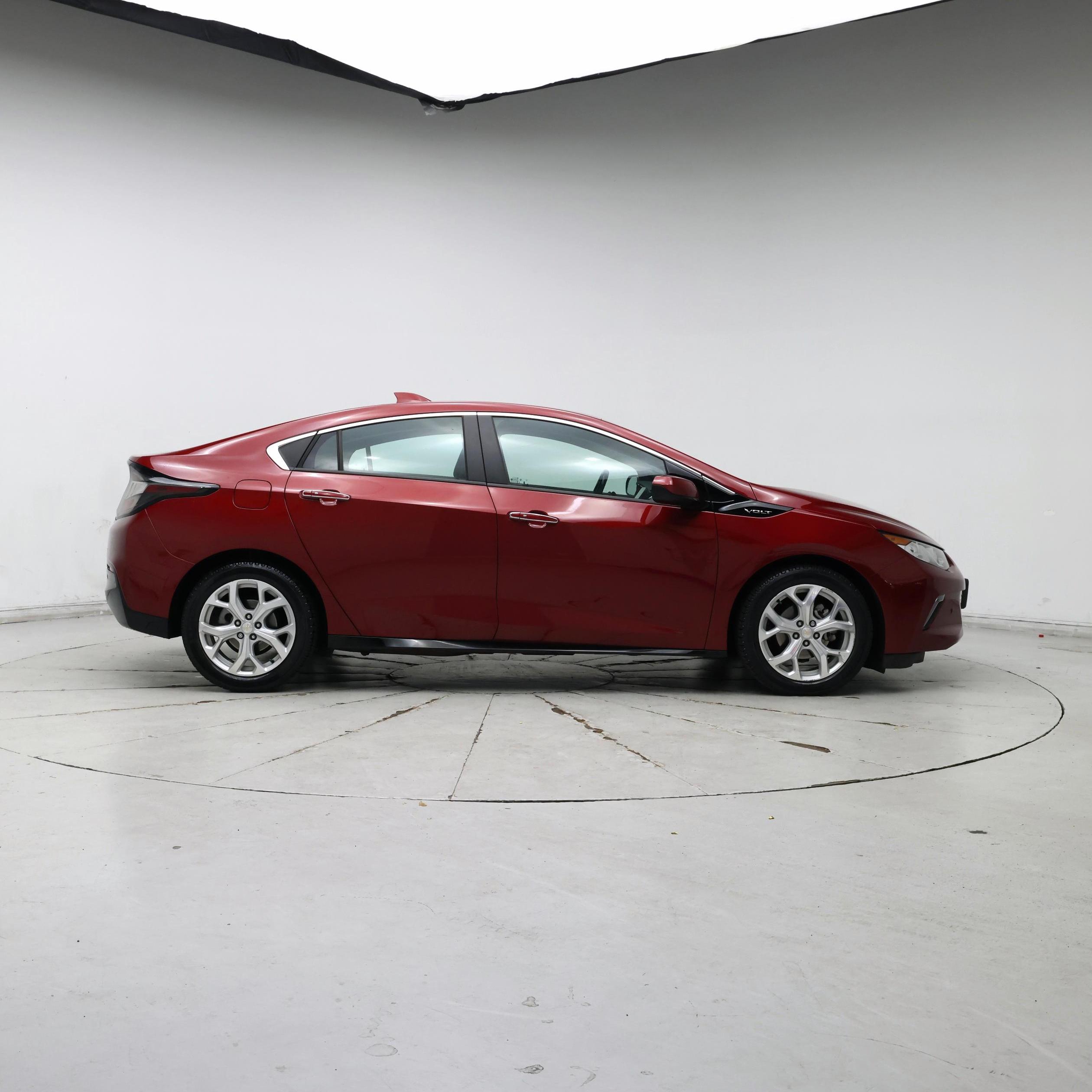Thumbnail: 2019 Chevrolet Volt - 7