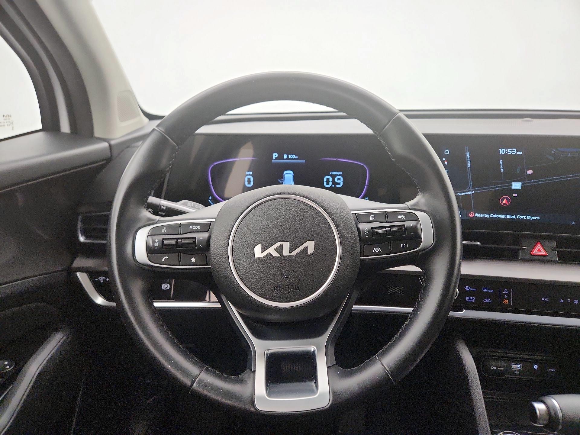 Thumbnail: 2023 Kia Sportage - 10