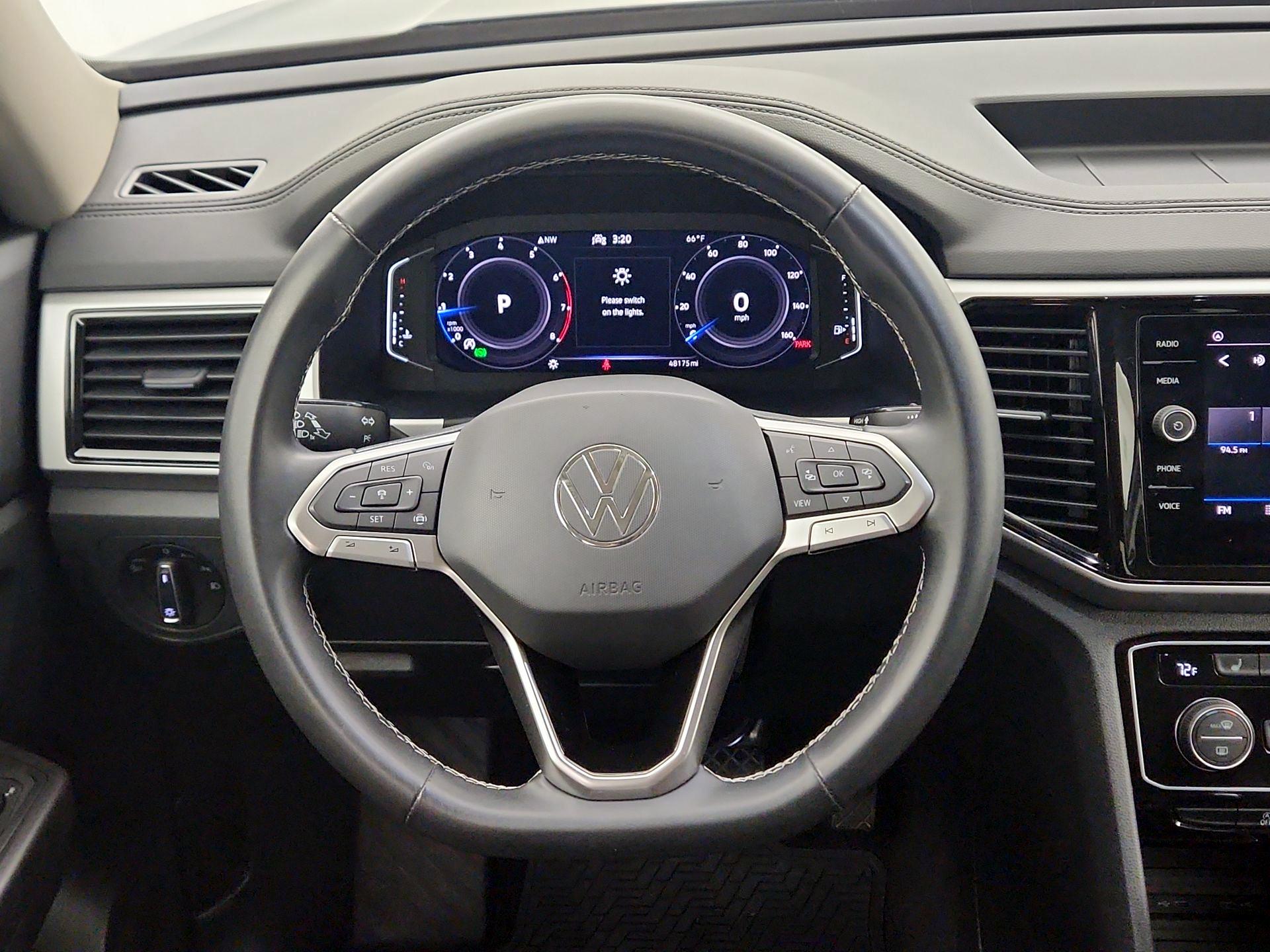 Thumbnail: 2022 Volkswagen Atlas - 10