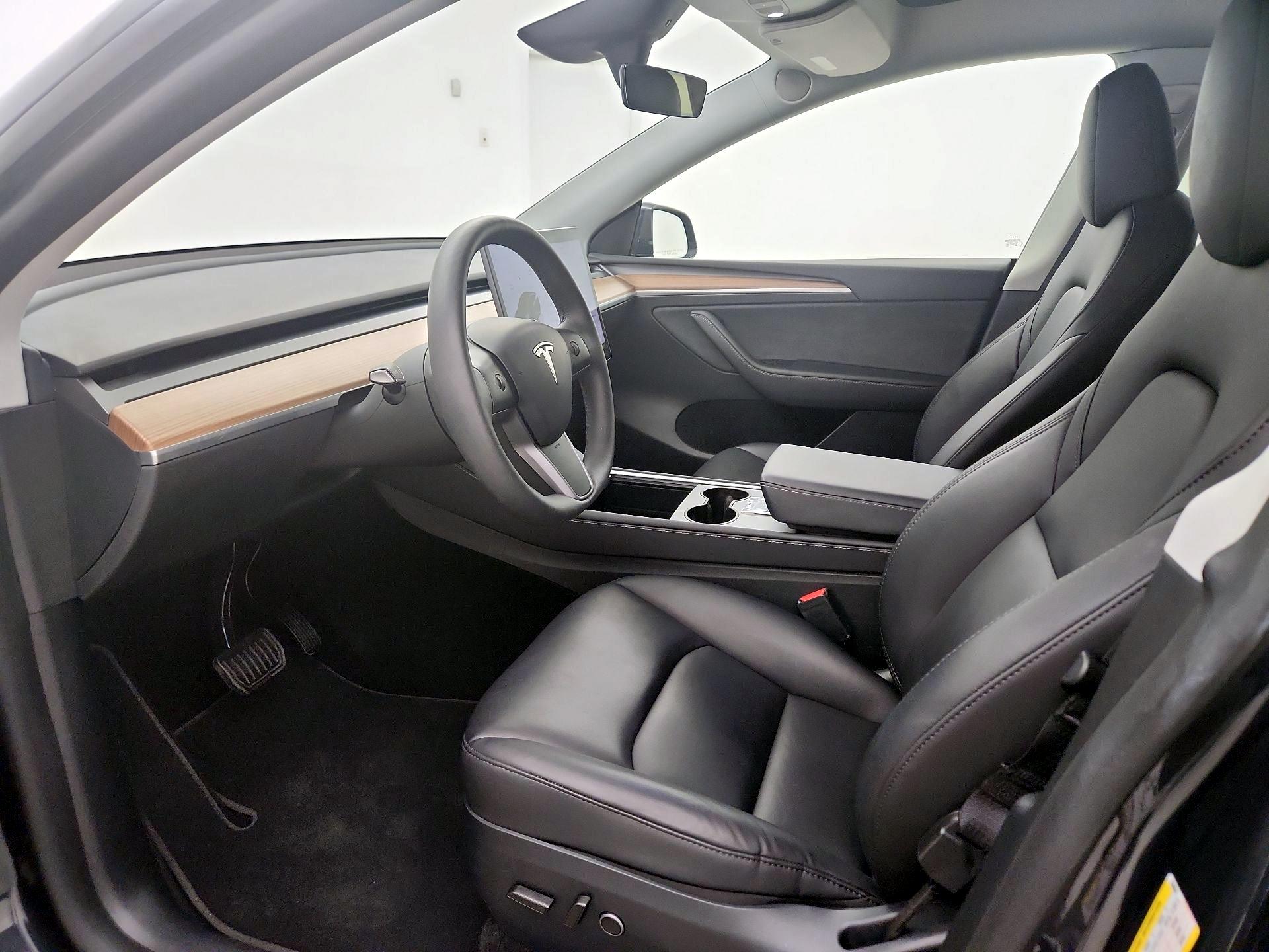 Thumbnail: 2024 Tesla Model Y - 11