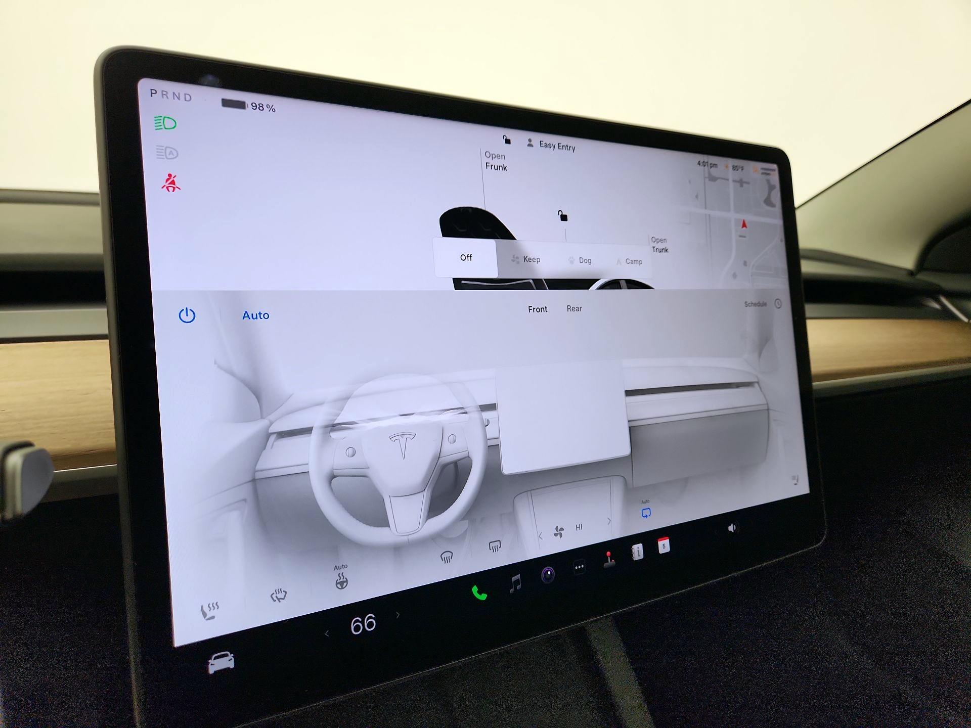 Thumbnail: 2023 Tesla Model 3 - 16