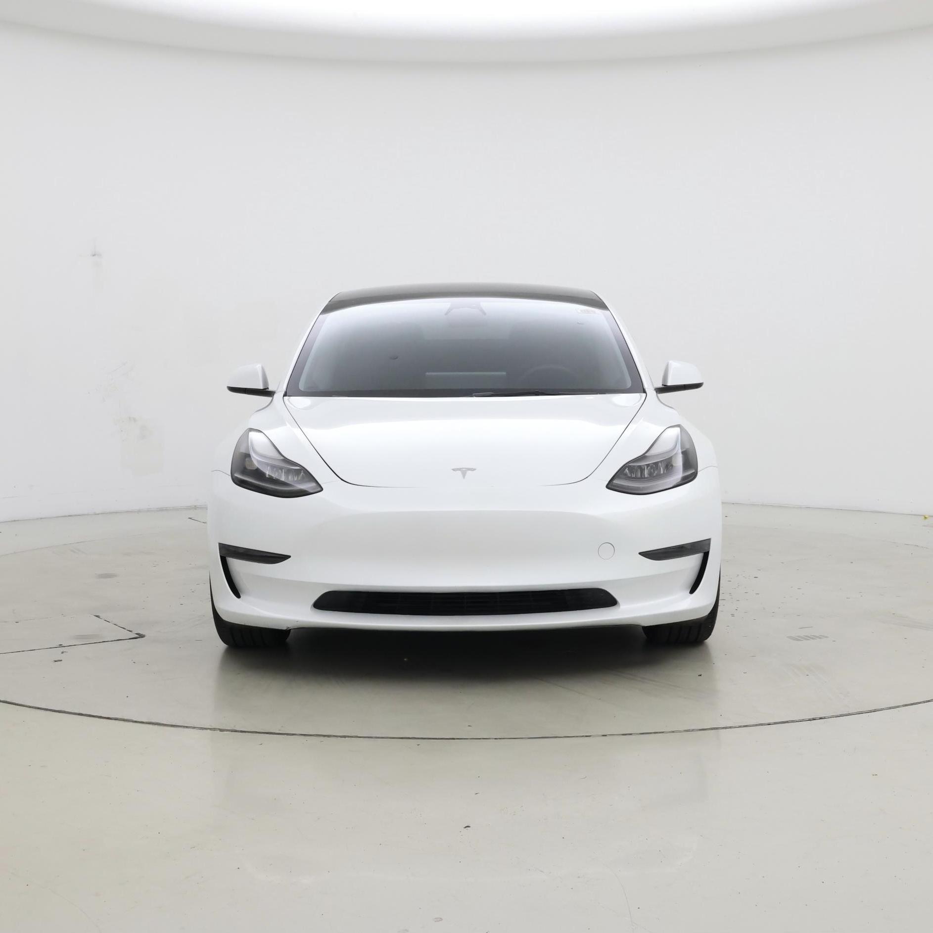 Thumbnail: 2023 Tesla Model 3 - 5