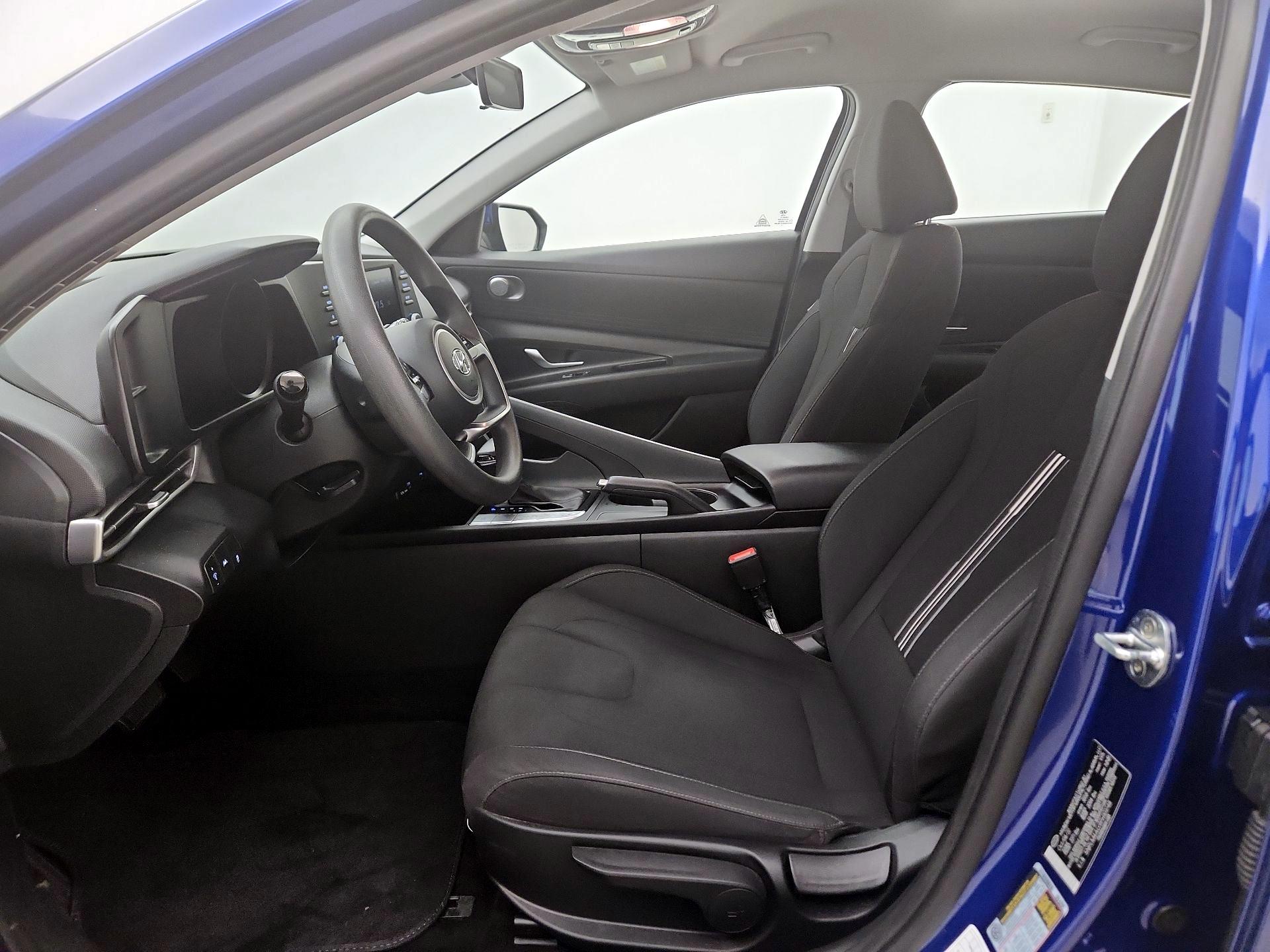 Thumbnail: 2023 Hyundai Elantra - 11