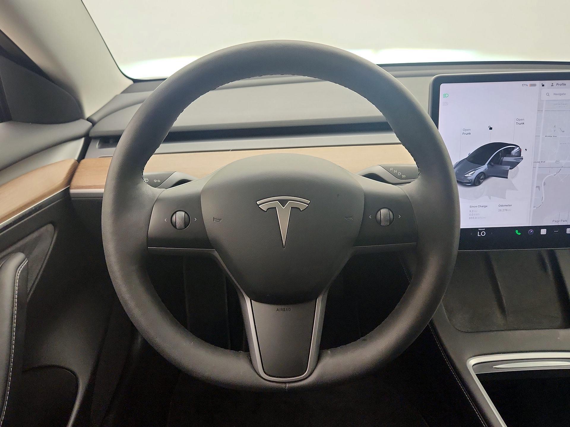 Thumbnail: 2022 Tesla Model 3 - 10