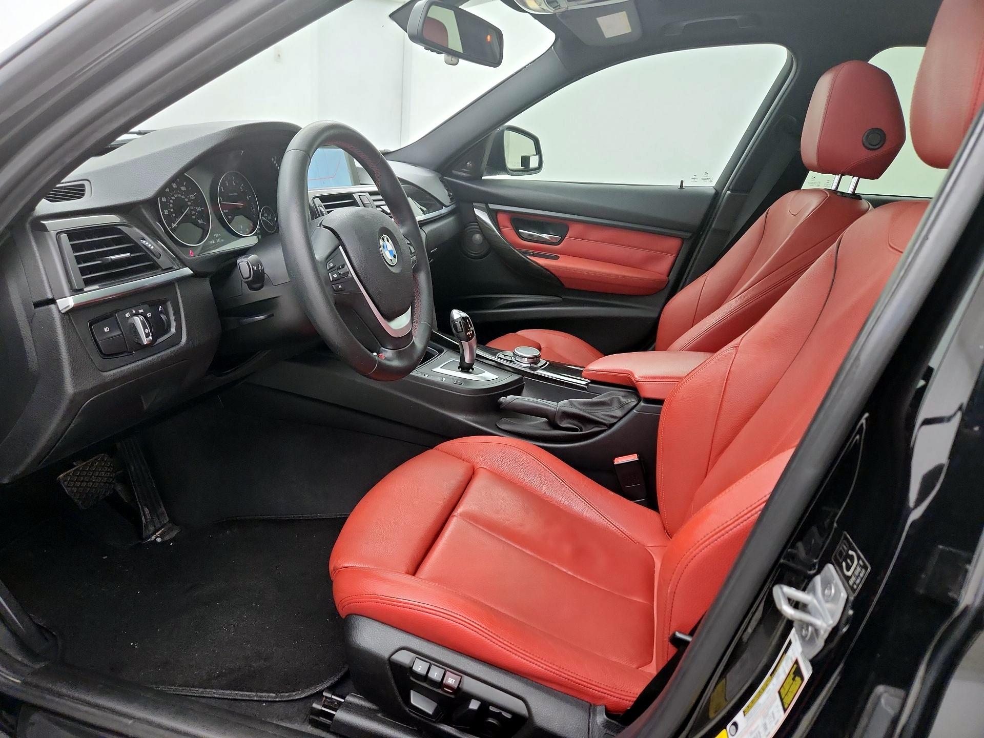 Thumbnail: 2015 BMW 3 Series - 11