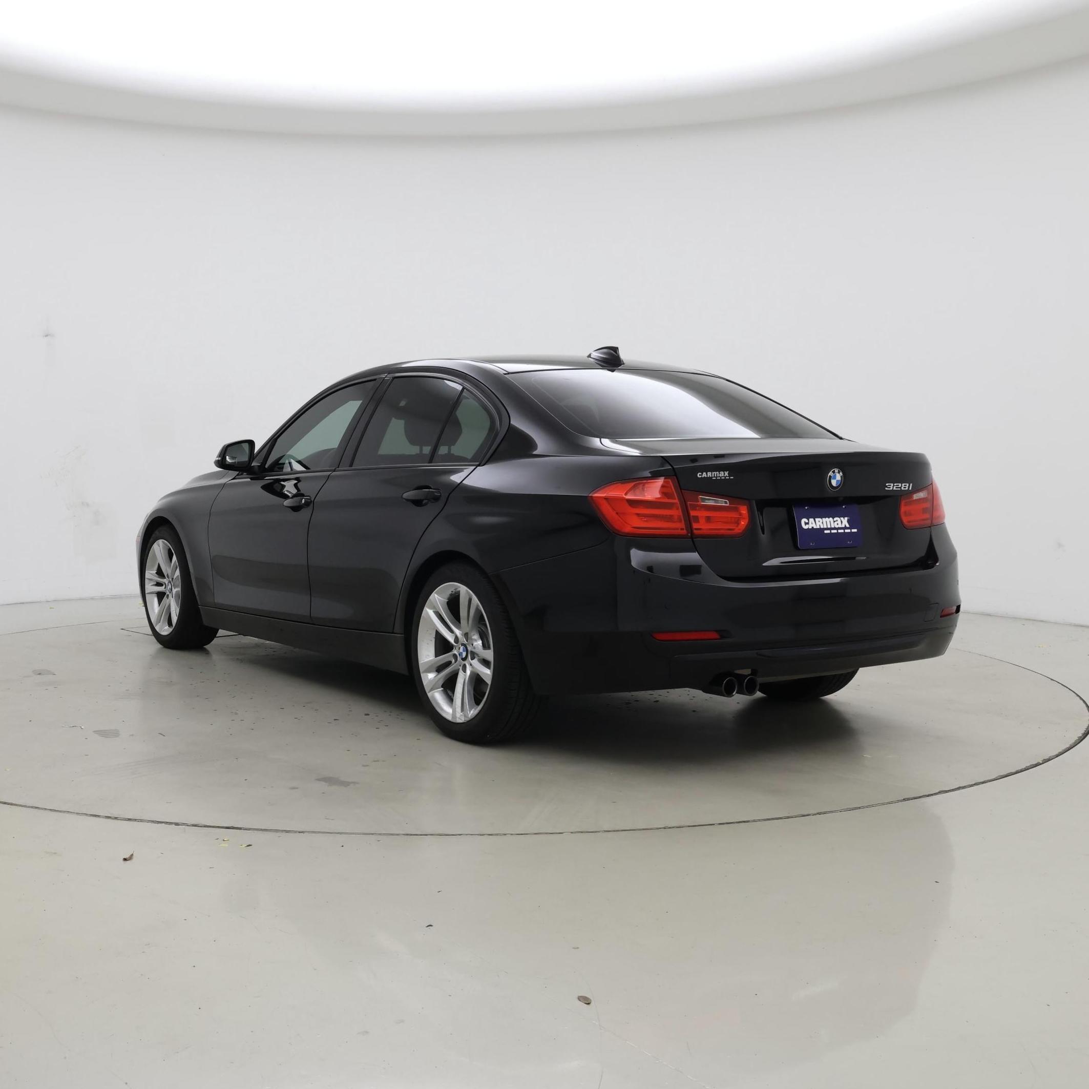 Thumbnail: 2015 BMW 3 Series - 2