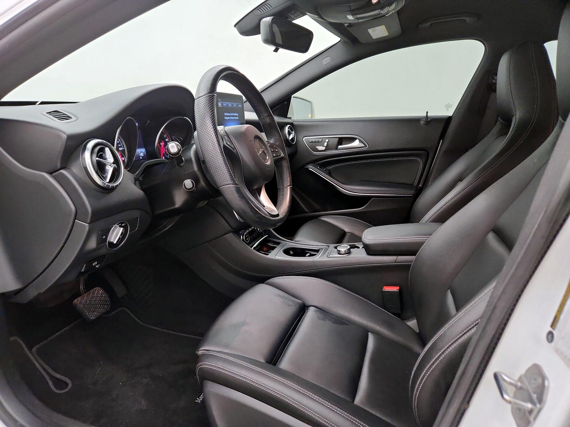 Thumbnail: 2019 Mercedes-Benz CLA - 11