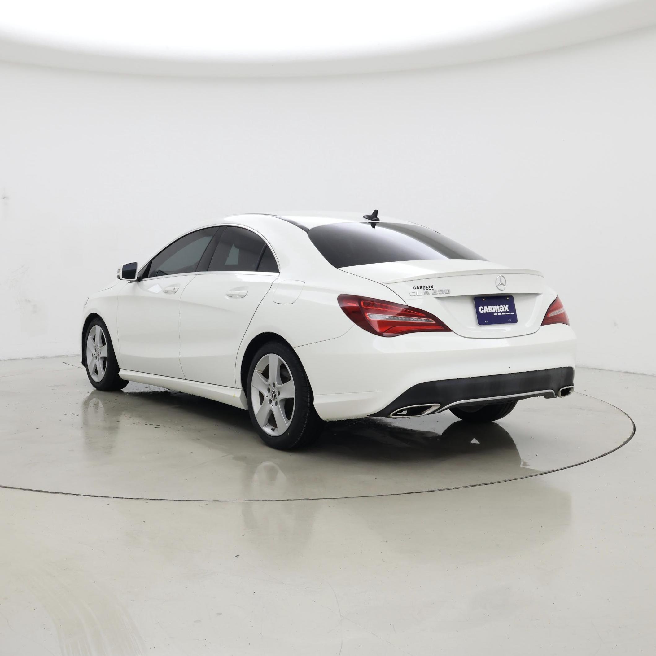 Thumbnail: 2019 Mercedes-Benz CLA - 2