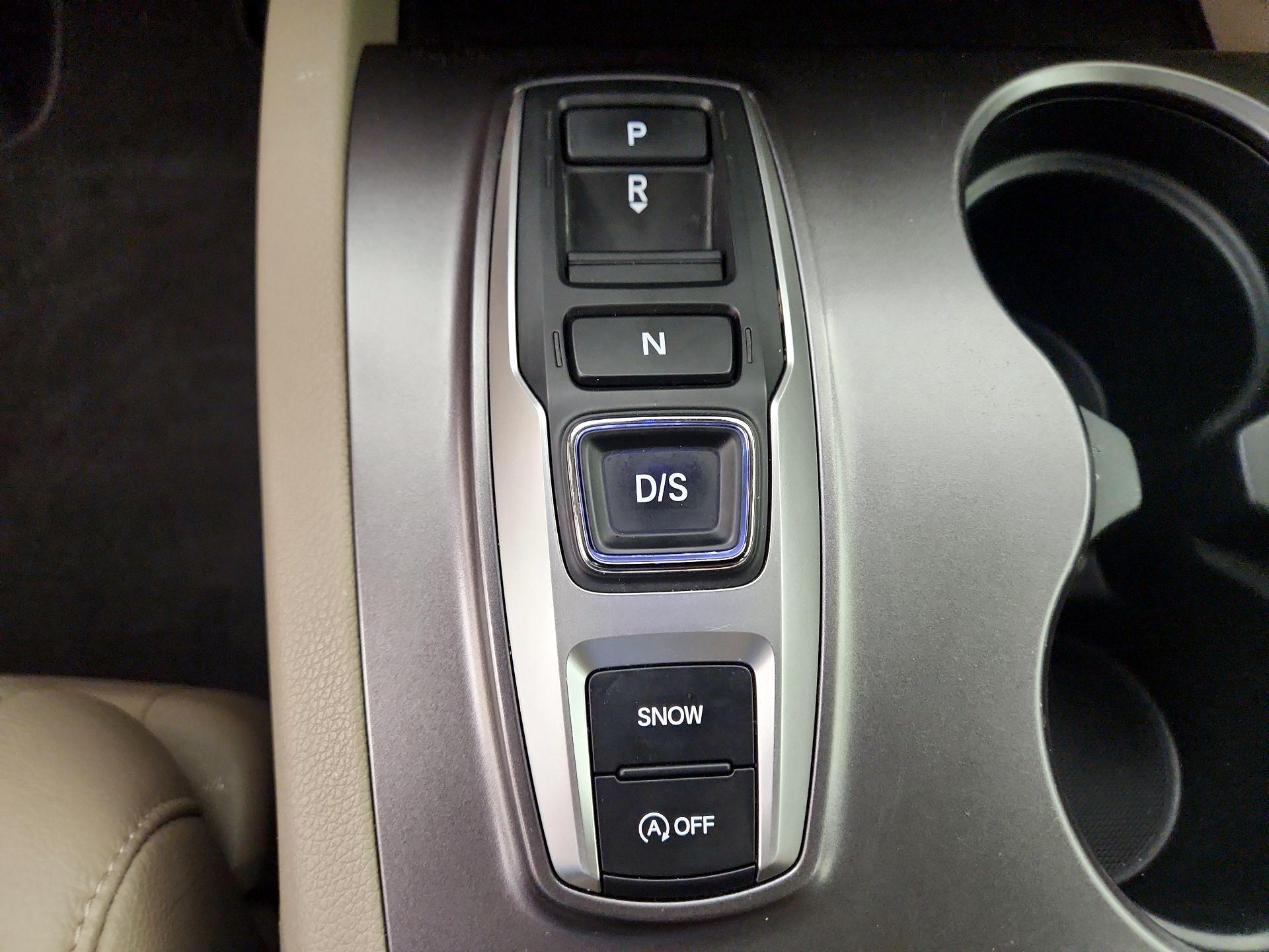 Thumbnail: 2021 Honda Pilot - 17