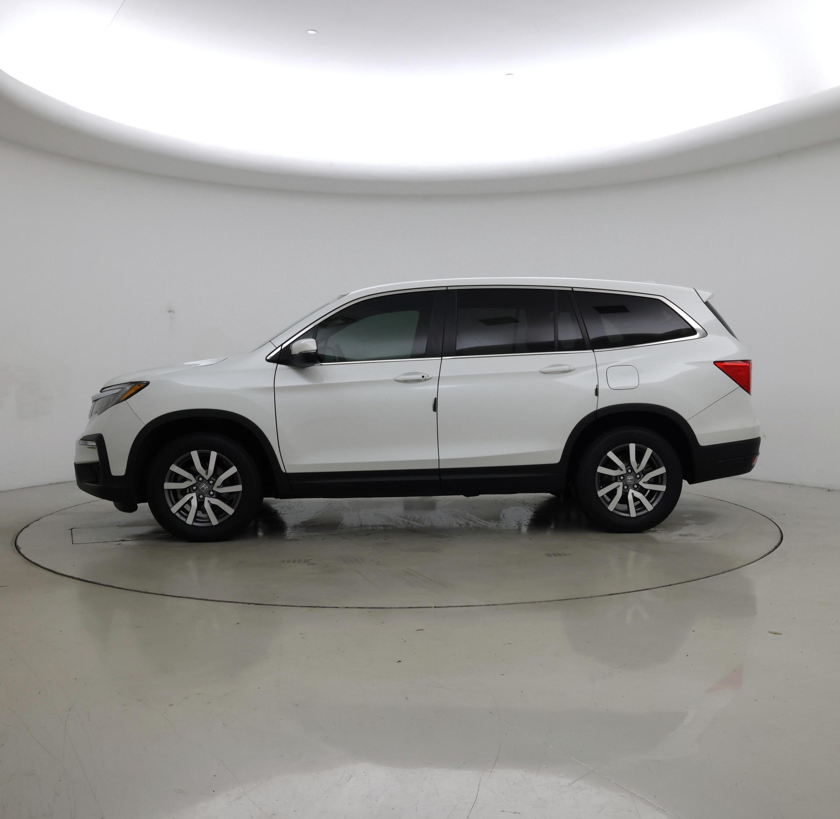 Thumbnail: 2021 Honda Pilot - 3