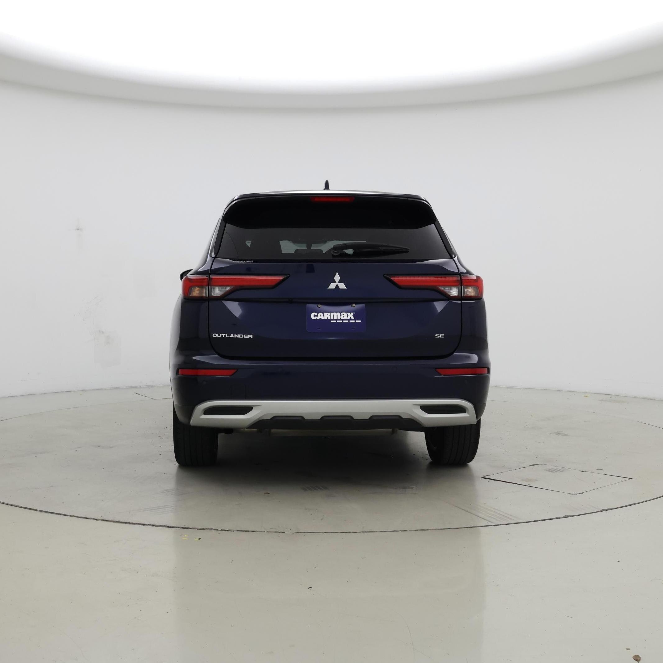 Thumbnail: 2024 Mitsubishi Outlander - 6