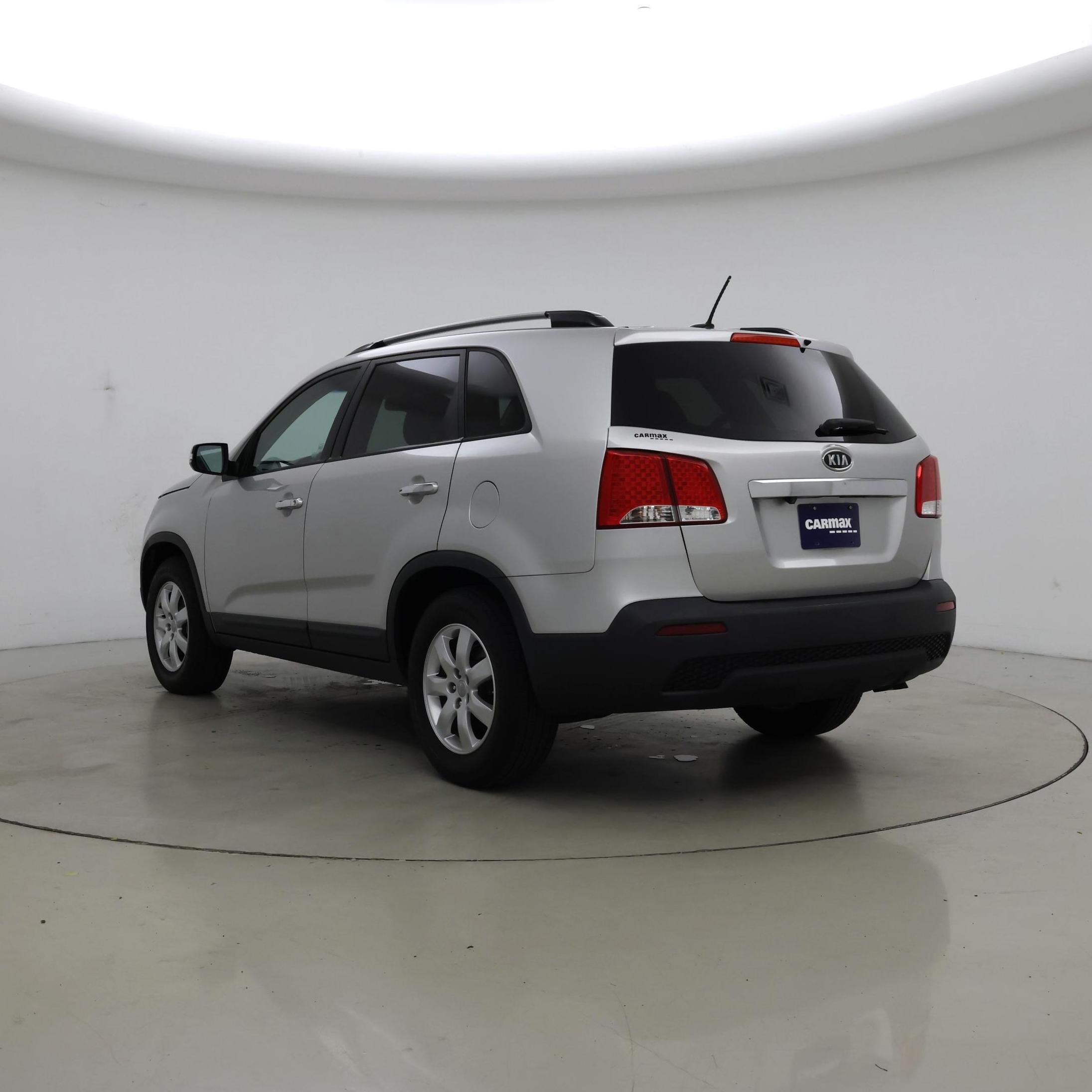 Thumbnail: 2013 Kia Sorento - 2