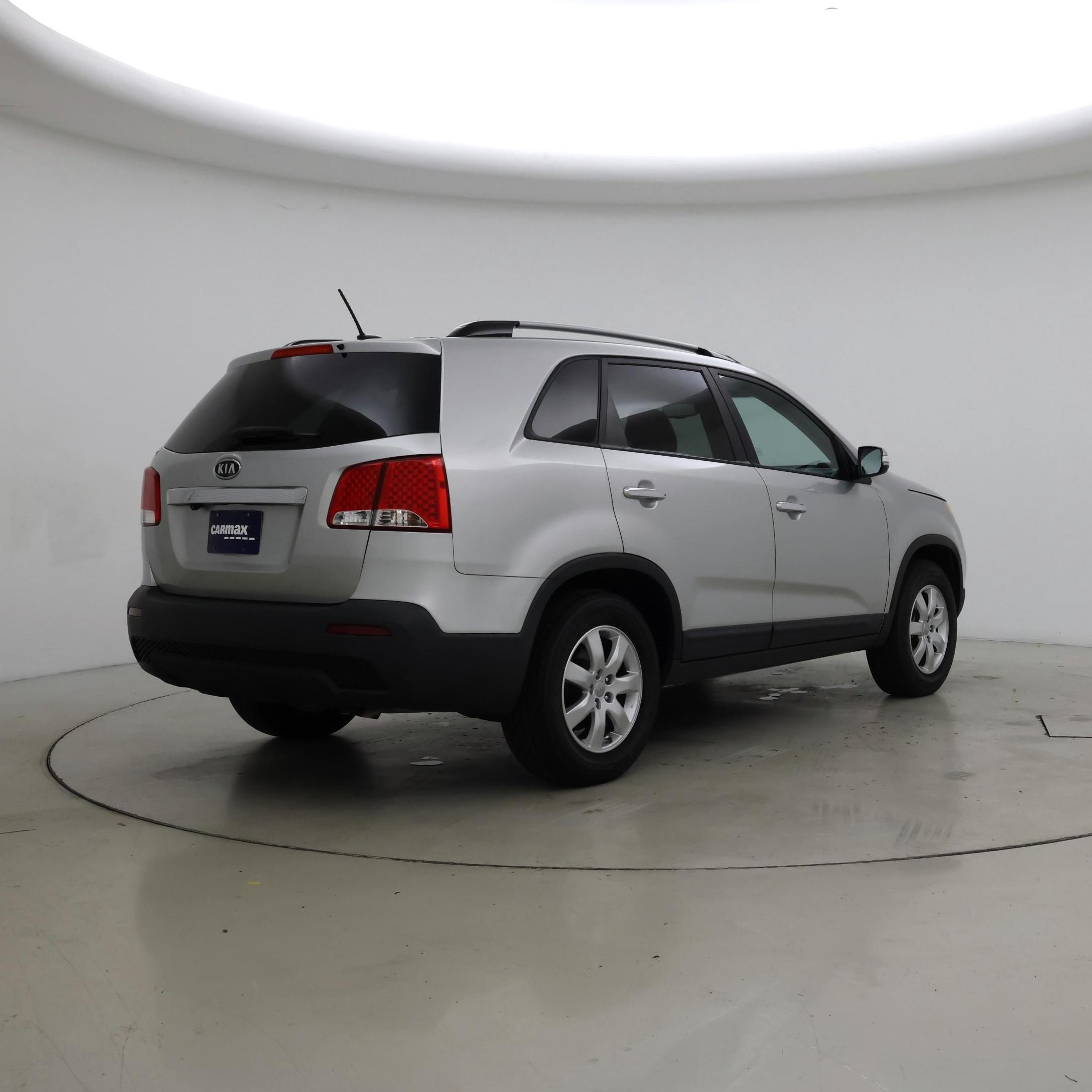 Thumbnail: 2013 Kia Sorento - 8