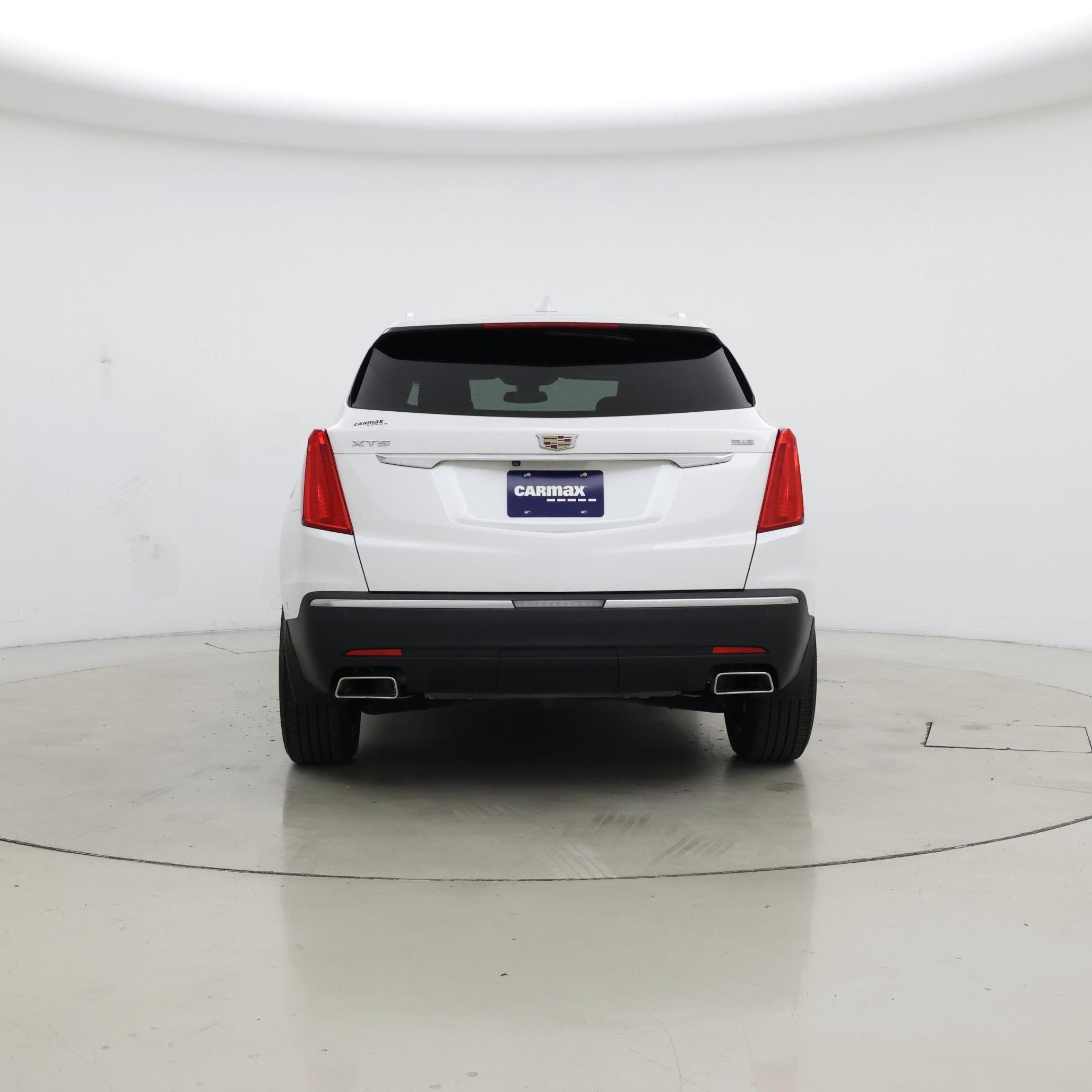 Thumbnail: 2019 Cadillac XT5 - 6