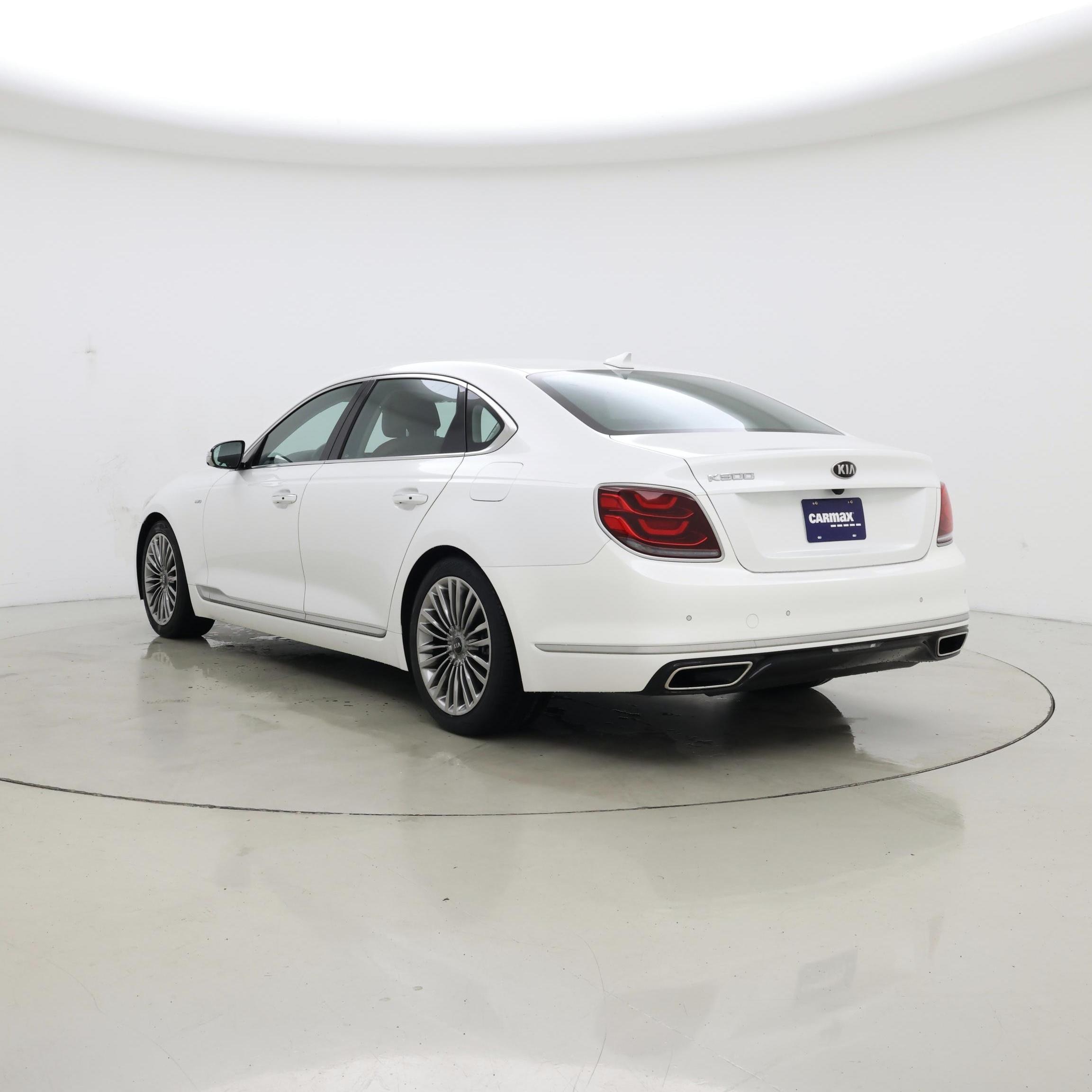 Thumbnail: 2019 Kia K900 - 2