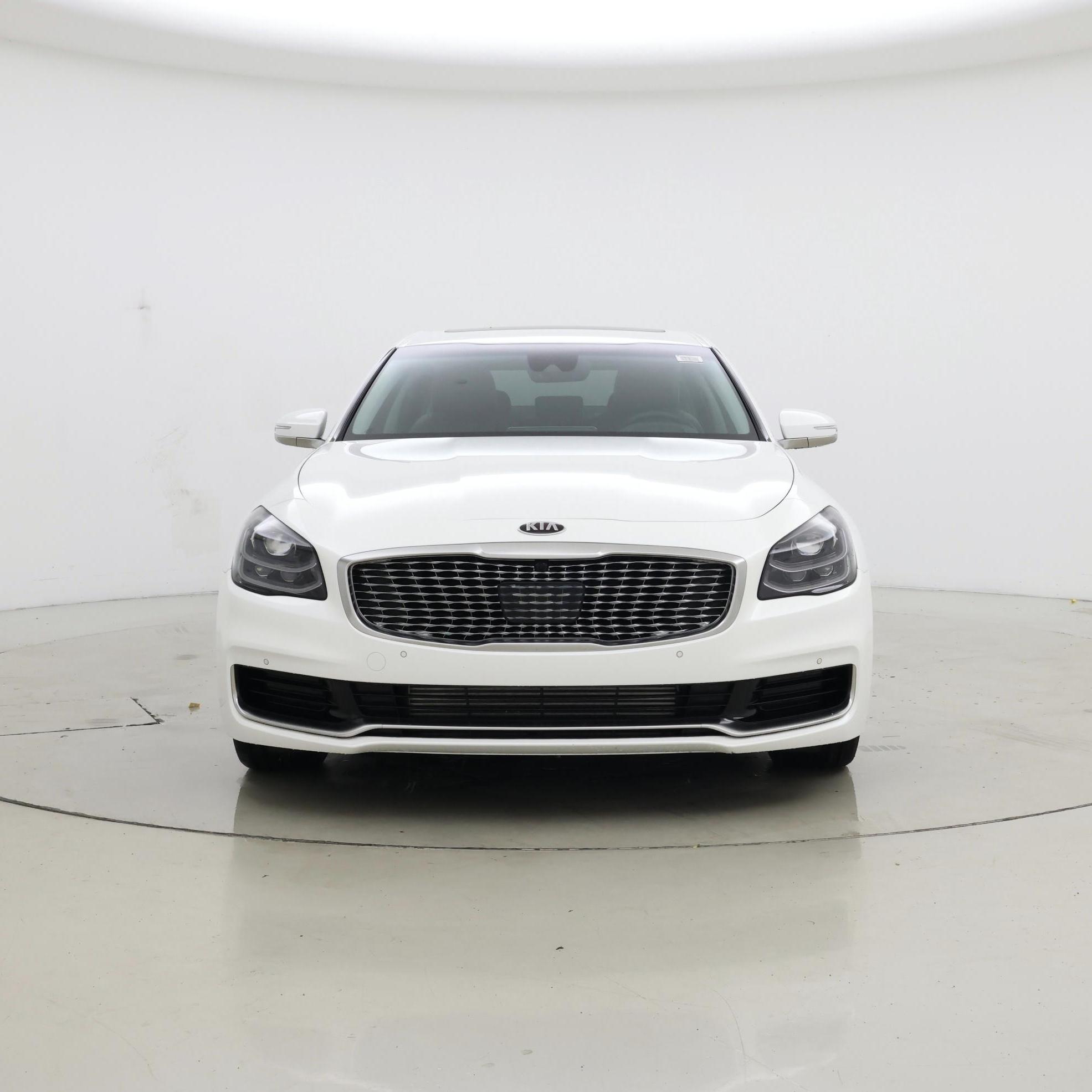 Thumbnail: 2019 Kia K900 - 5