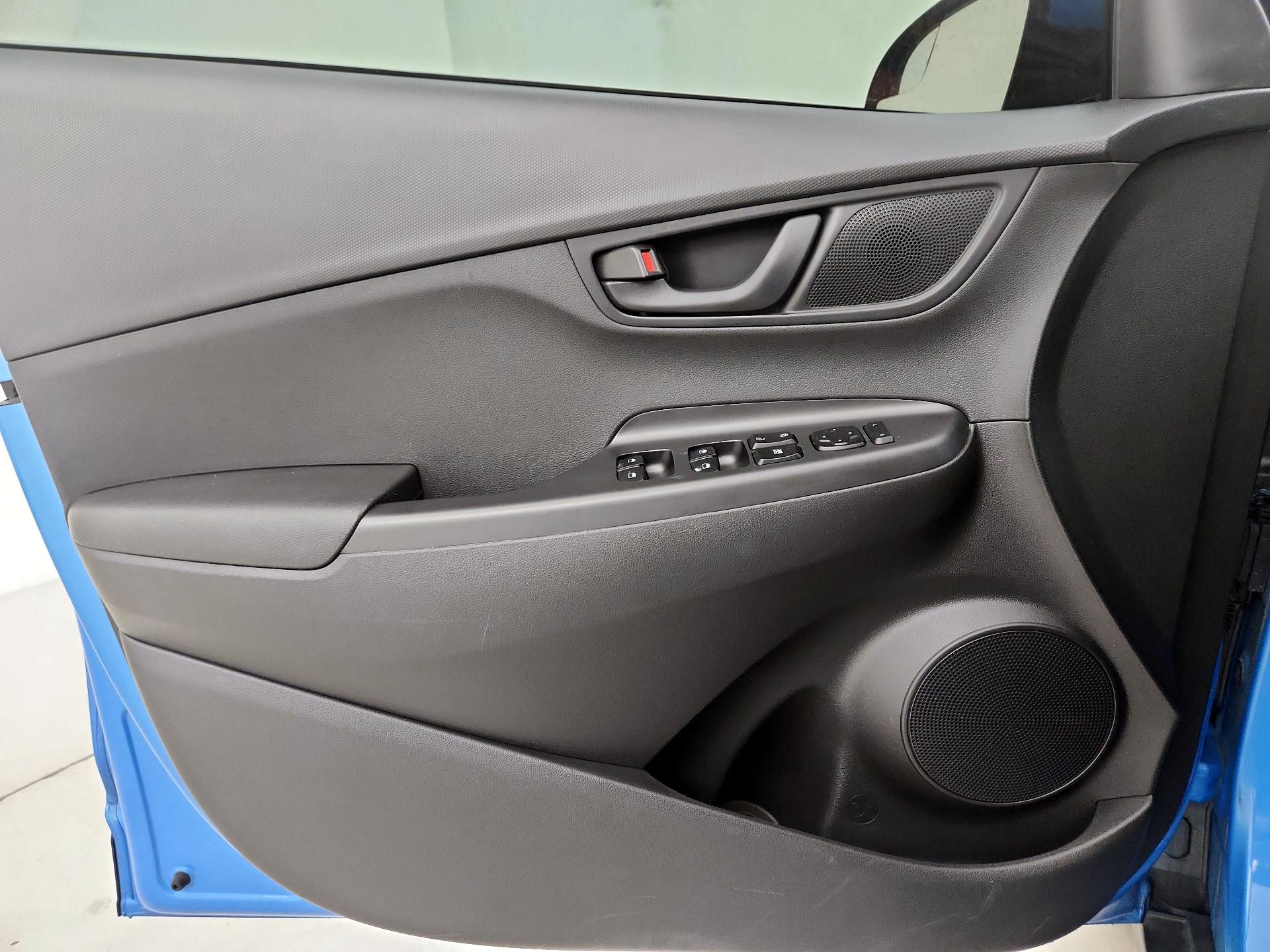 Thumbnail: 2019 Hyundai Kona - 12
