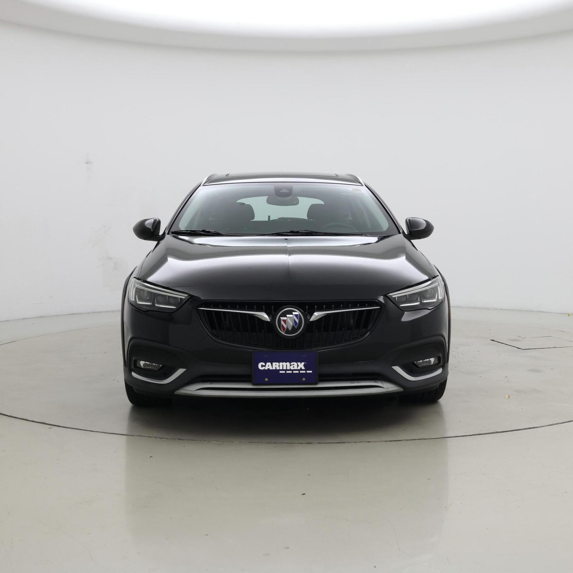 Thumbnail: 2018 Buick Regal - 5