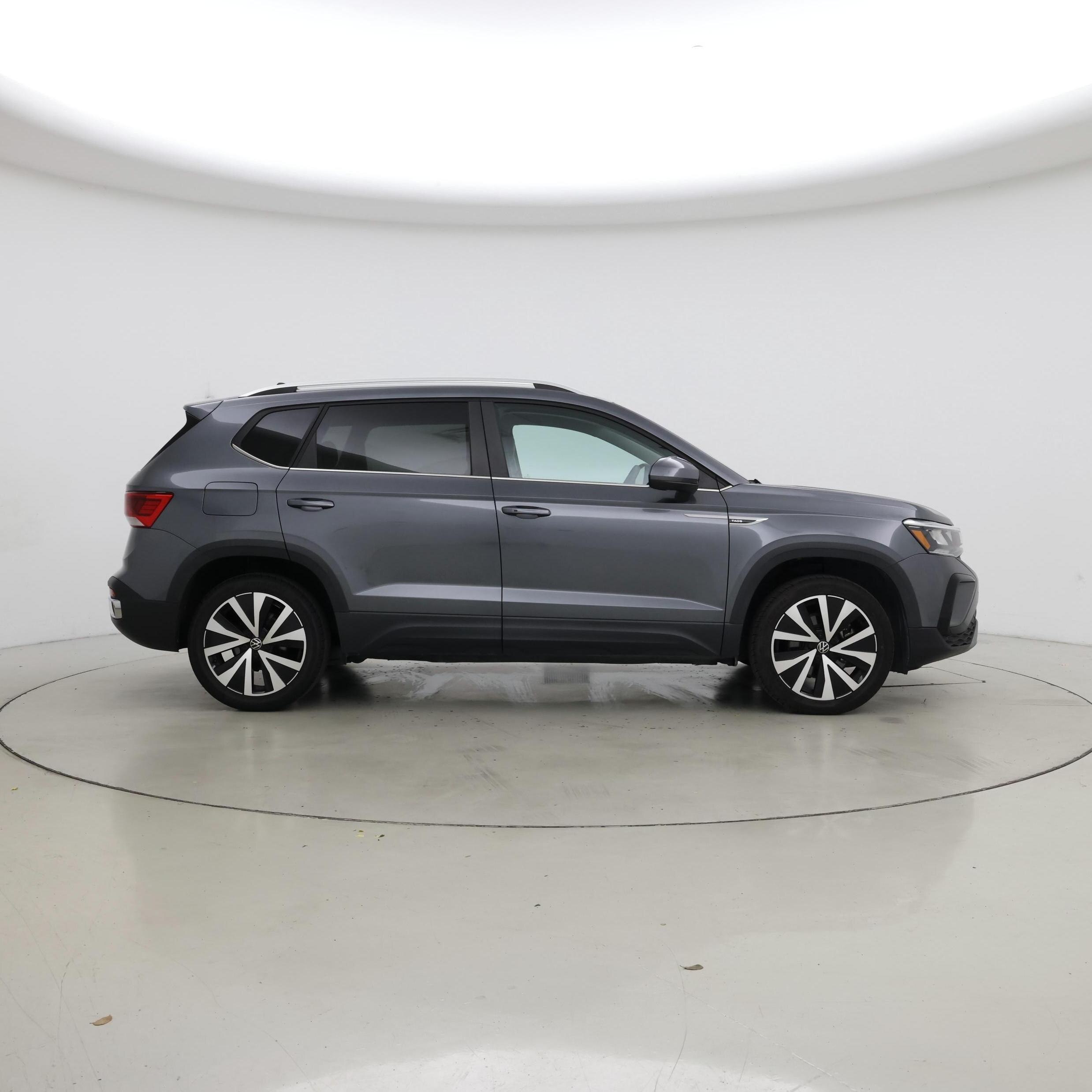 Thumbnail: 2022 Volkswagen Taos - 7