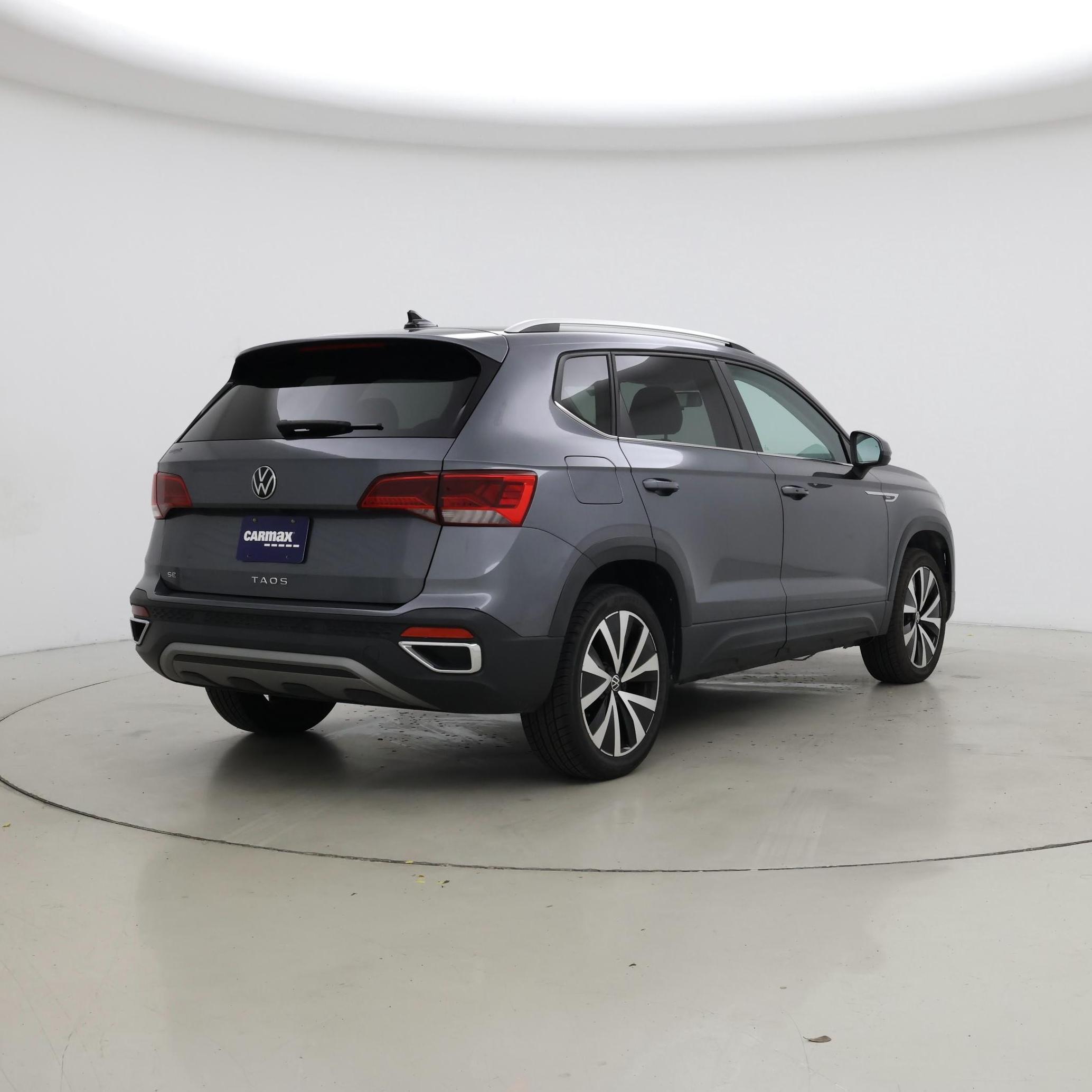 Thumbnail: 2022 Volkswagen Taos - 8