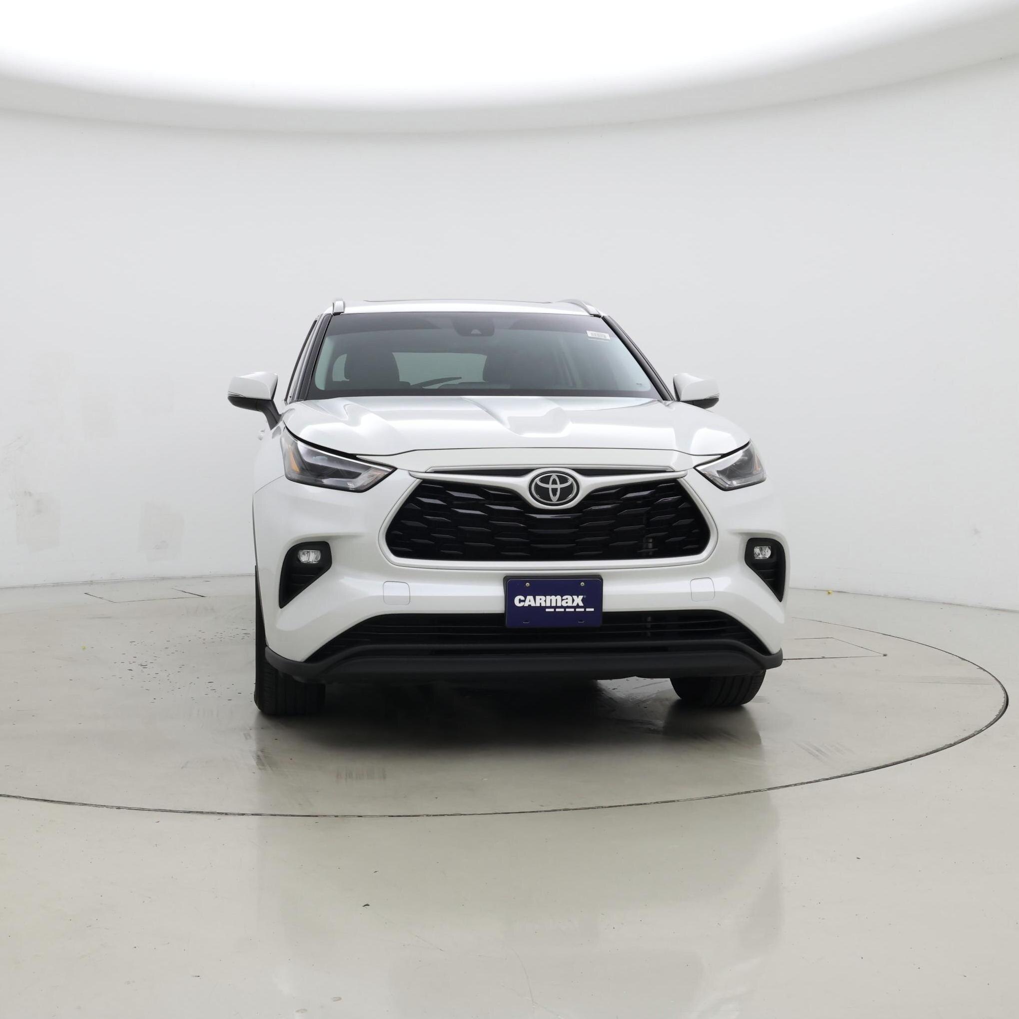 Thumbnail: 2022 Toyota Highlander - 5