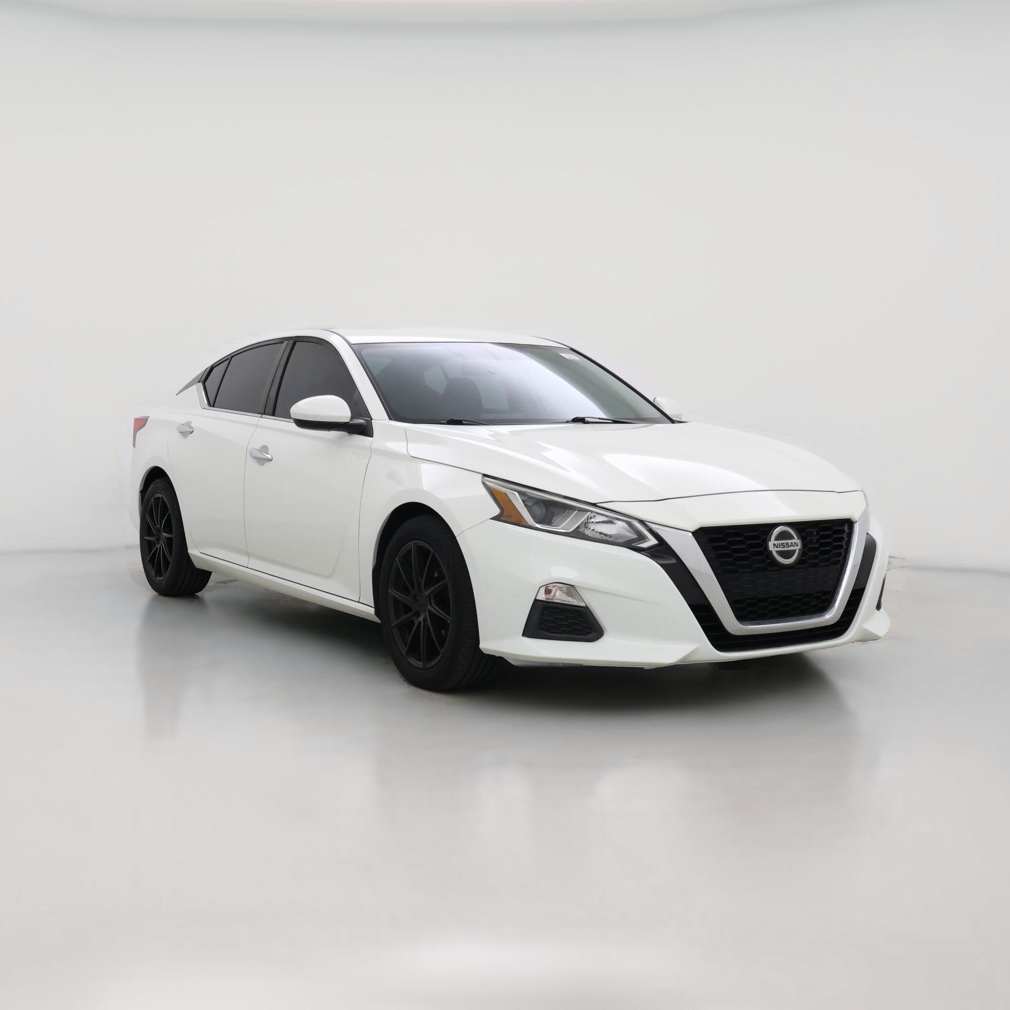 Thumbnail: 2020 Nissan Altima - 1