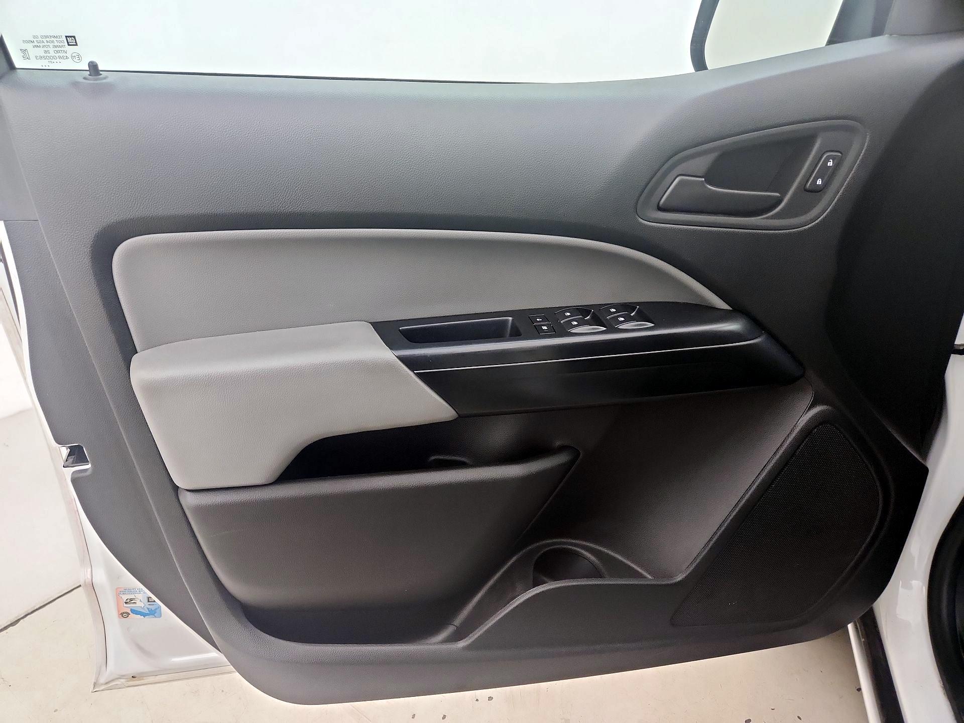 Thumbnail: 2021 Chevrolet Colorado - 12