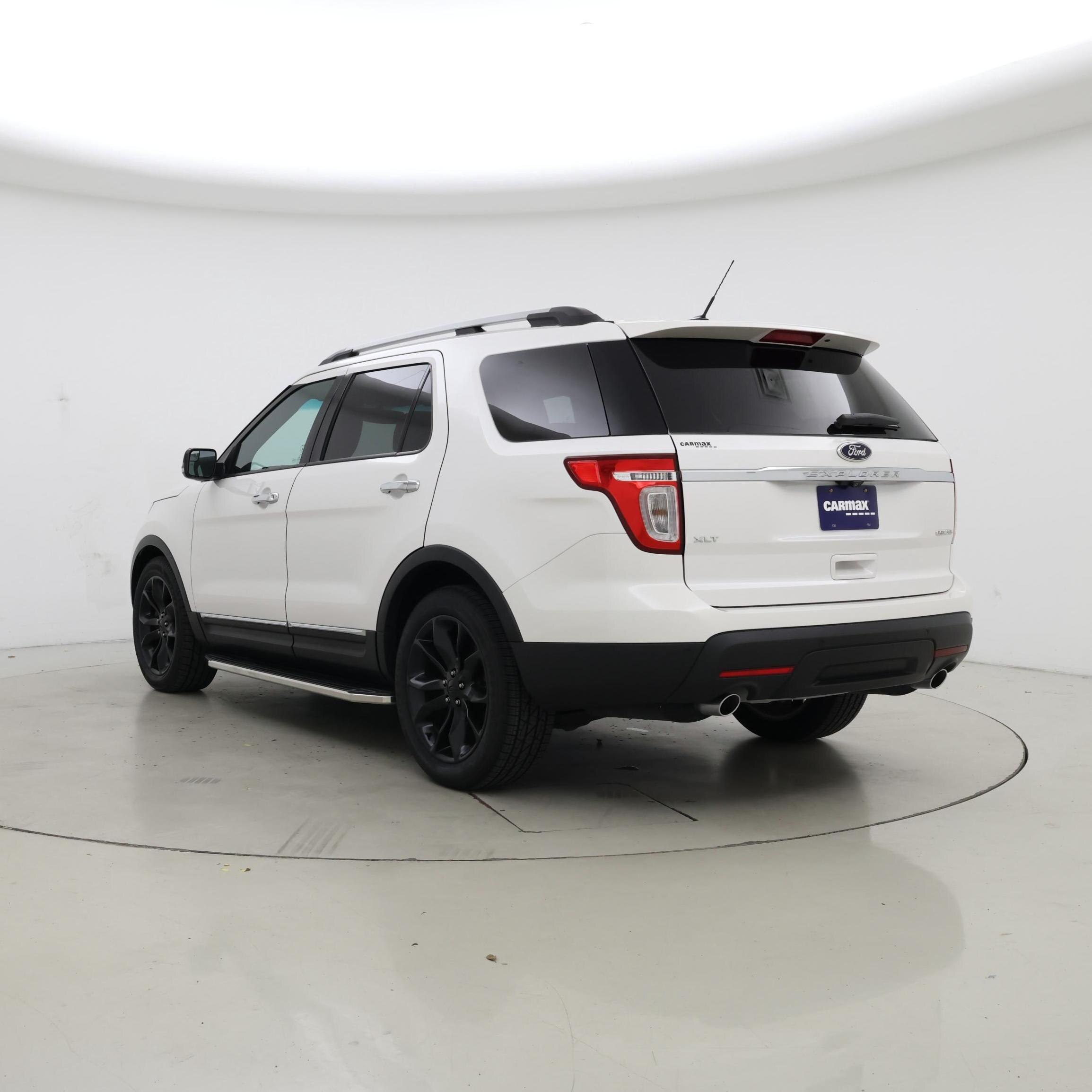 Thumbnail: 2014 Ford Explorer - 2