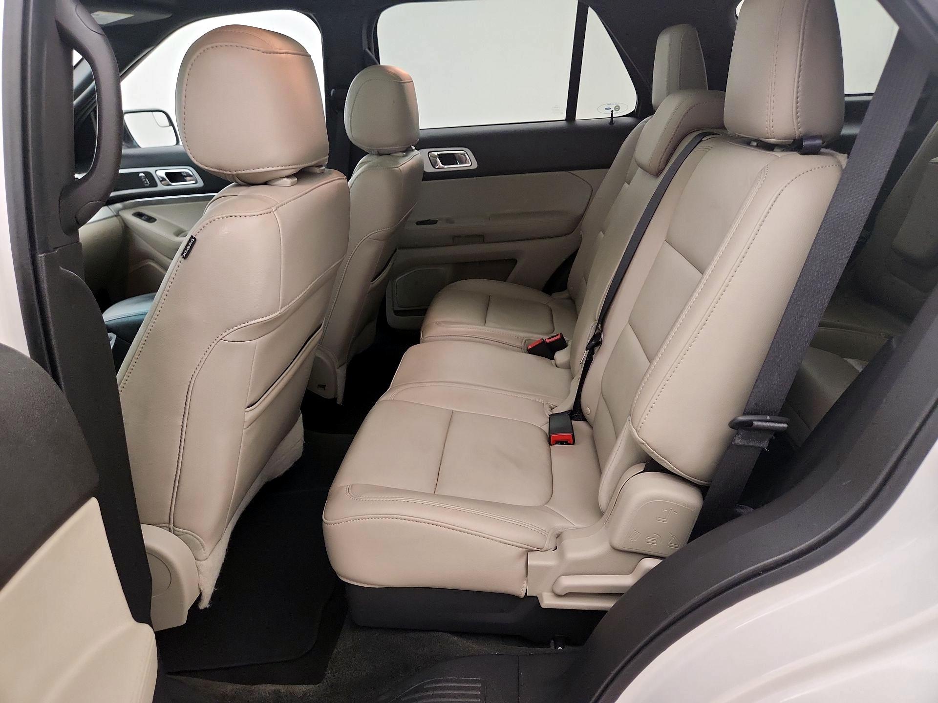 Thumbnail: 2014 Ford Explorer - 20