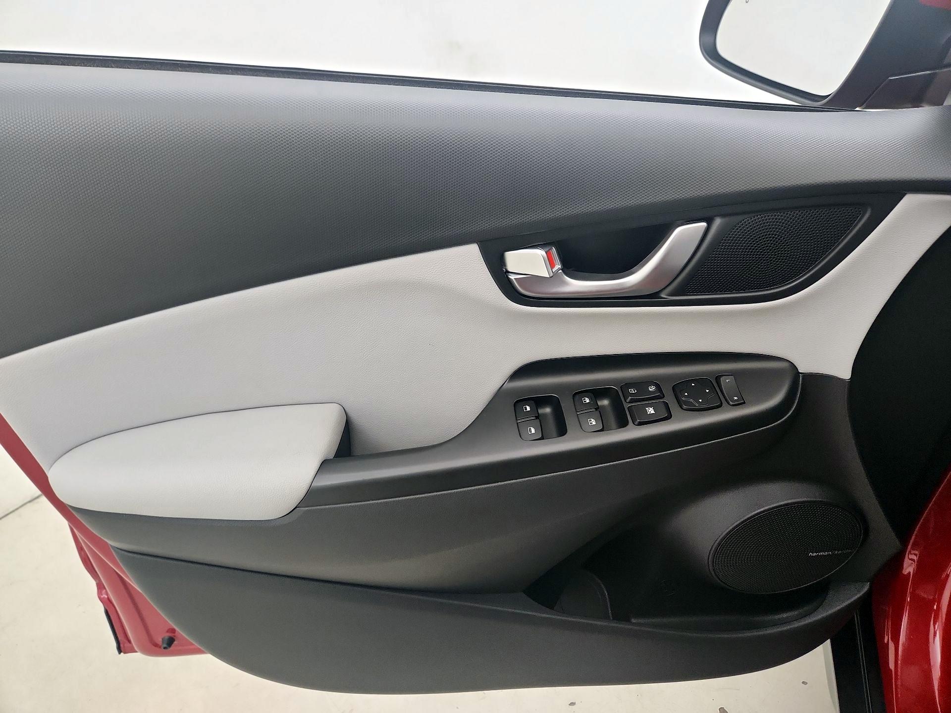 Thumbnail: 2022 Hyundai Kona - 12