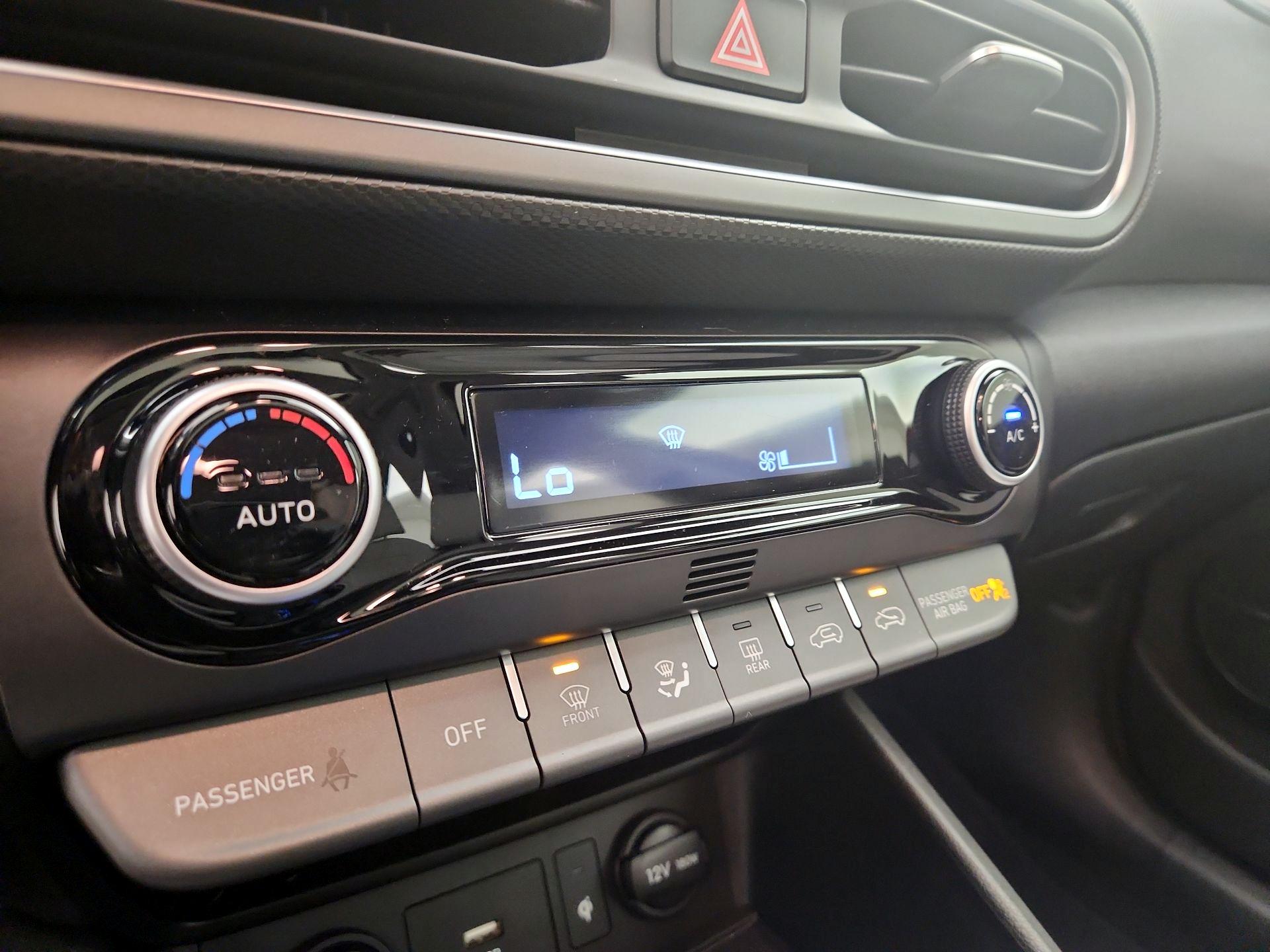 Thumbnail: 2022 Hyundai Kona - 17