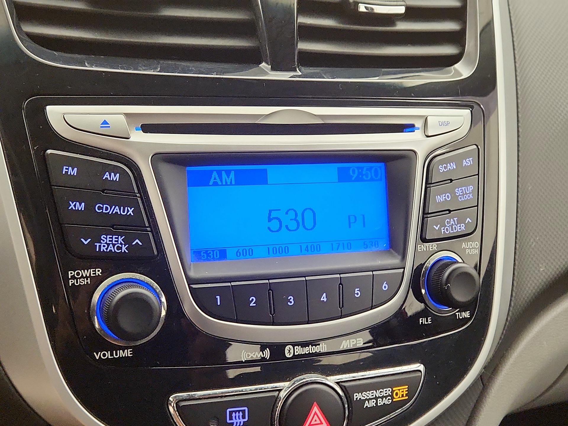 Thumbnail: 2013 Hyundai Accent - 14