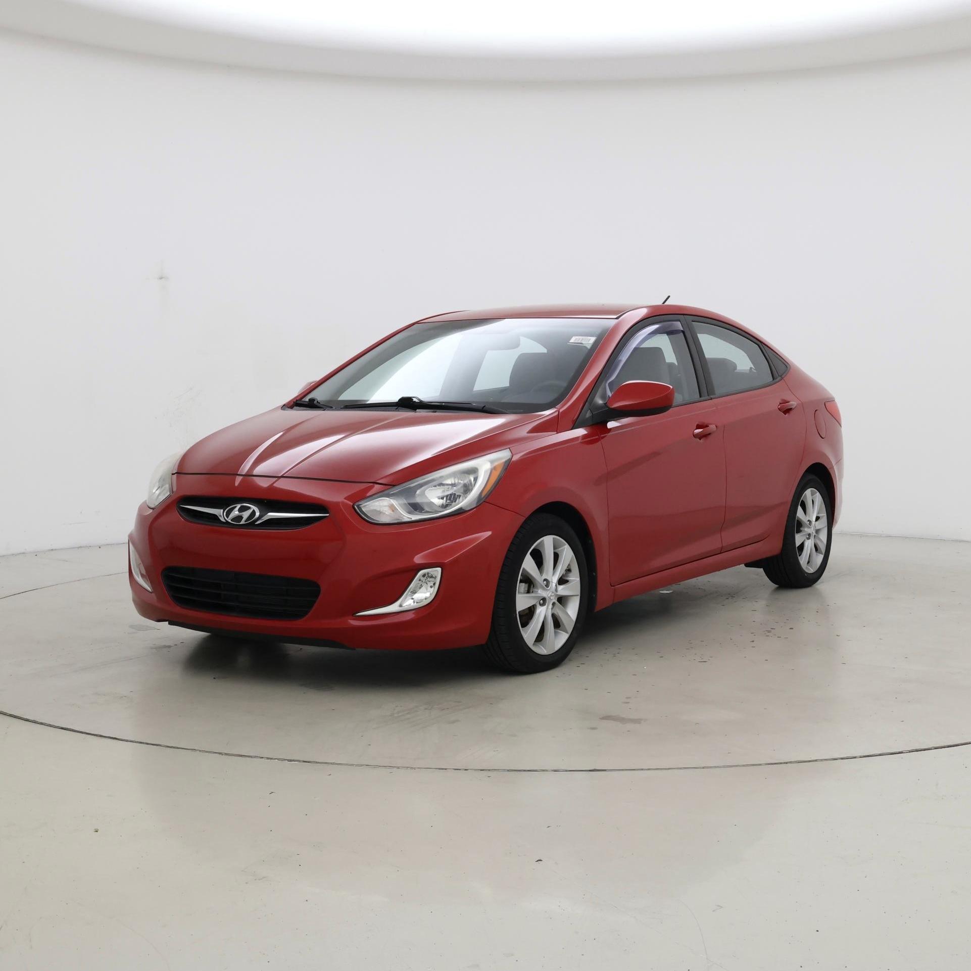 Thumbnail: 2013 Hyundai Accent - 4