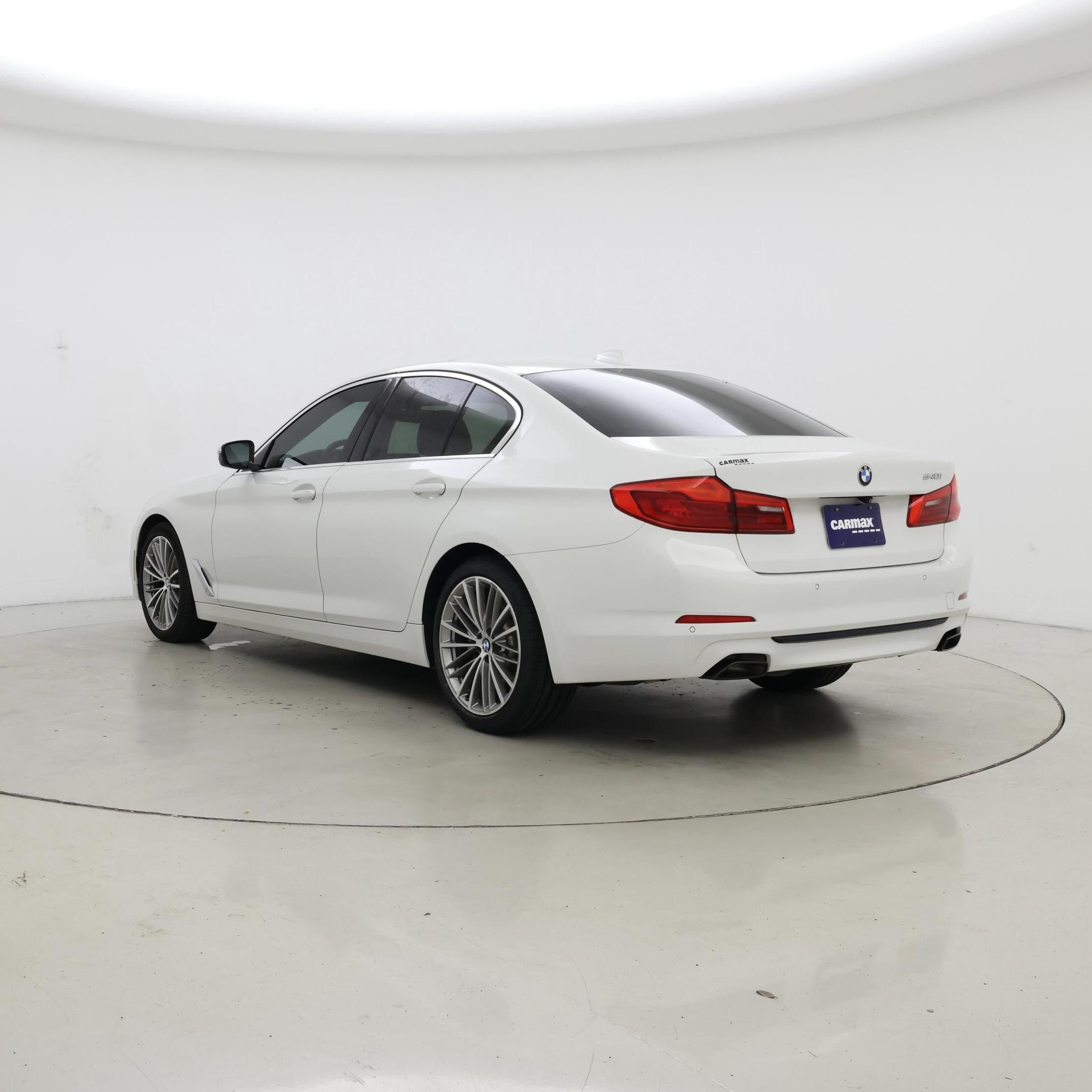 Thumbnail: 2019 BMW 5 Series - 2
