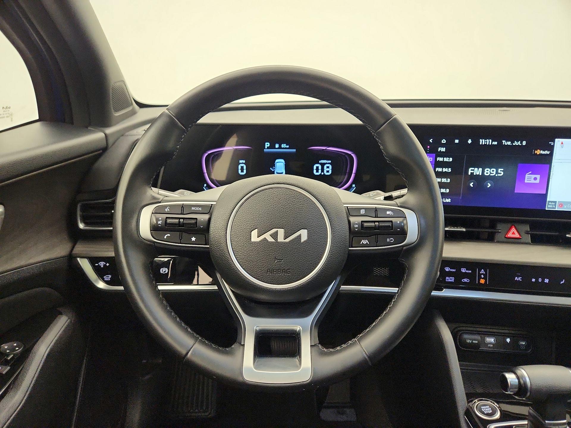 Thumbnail: 2023 Kia Sportage - 10